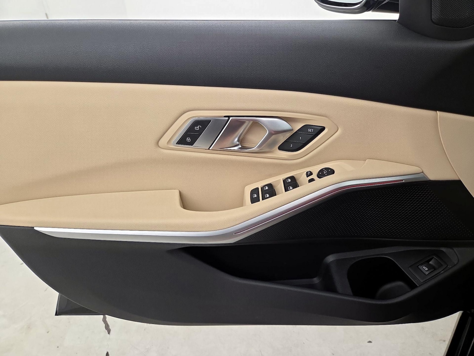 2022 BMW 3 Series 330i - Photo 13