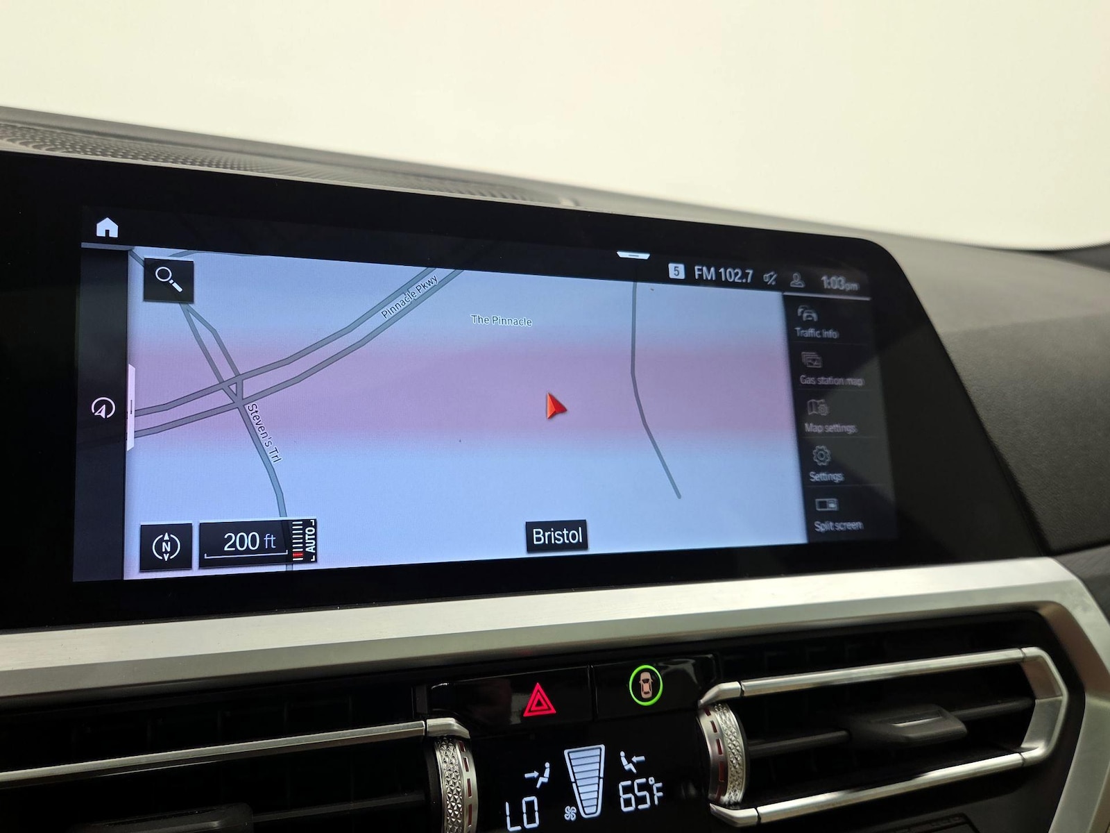 2022 BMW 3 Series 330i - Photo 15