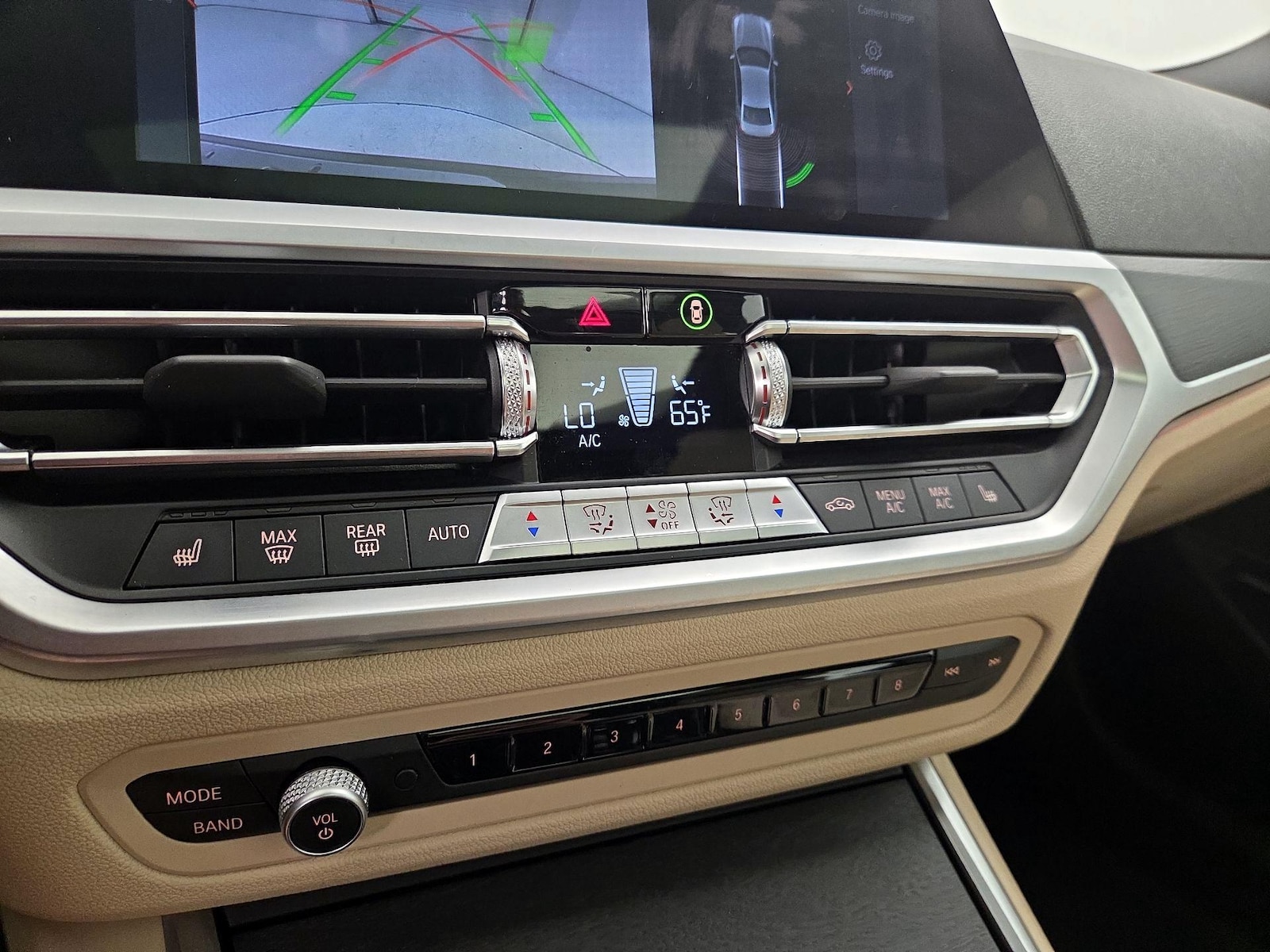 2022 BMW 3 Series 330i - Photo 18