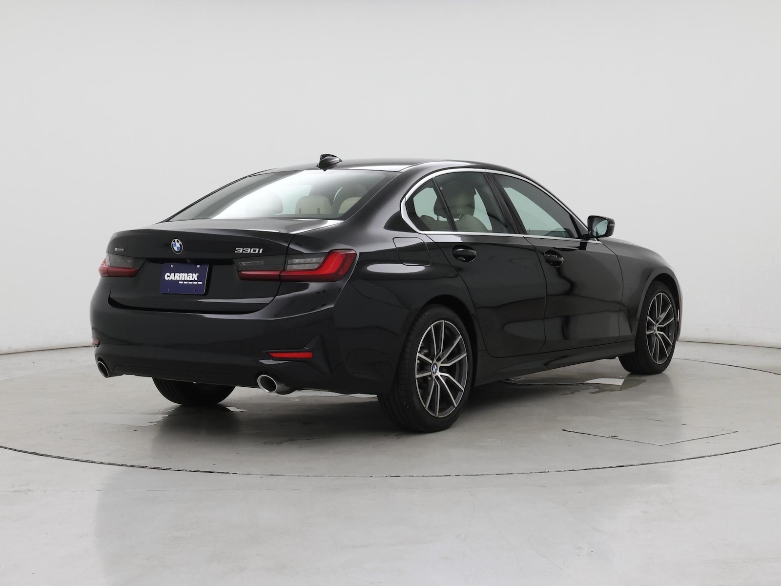 2022 BMW 3 Series 330i - Photo 9