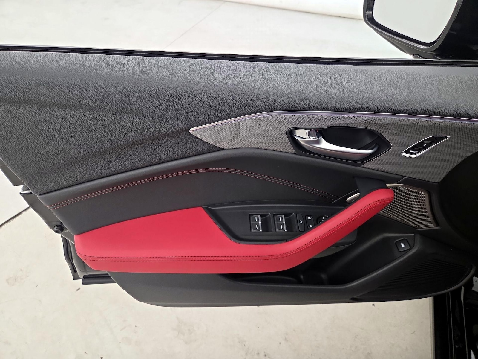 2025 Acura TLX A-SPEC Package - Photo 13