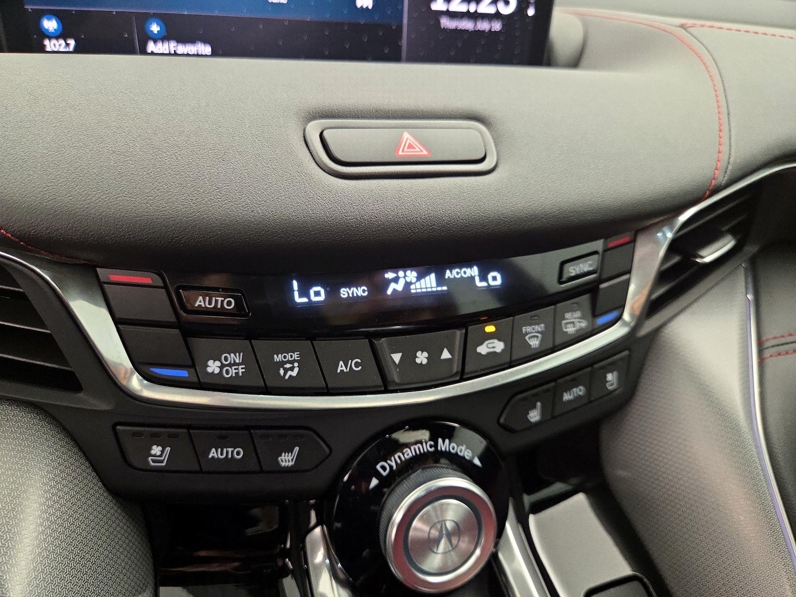 2025 Acura TLX A-SPEC Package - Photo 18
