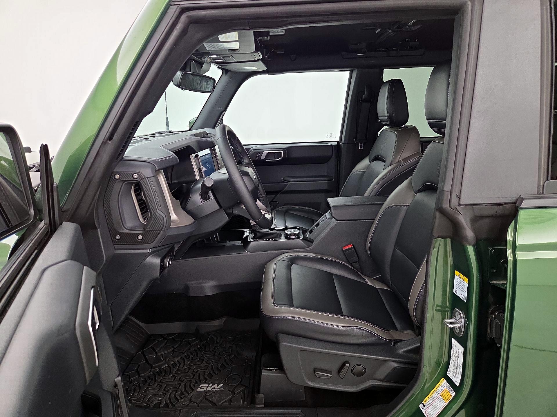 Thumbnail: 2025 Ford Bronco - 11