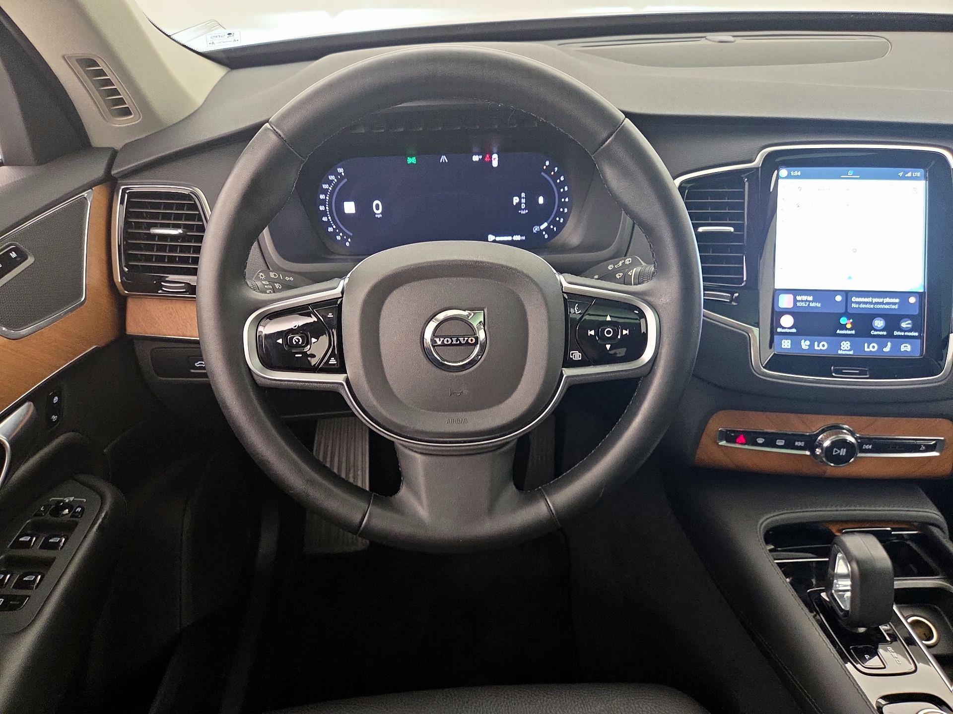 Thumbnail: 2025 Volvo XC90 - 10
