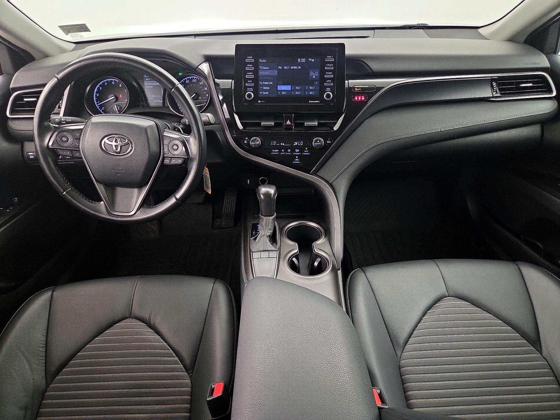Thumbnail: 2022 Toyota Camry - 9