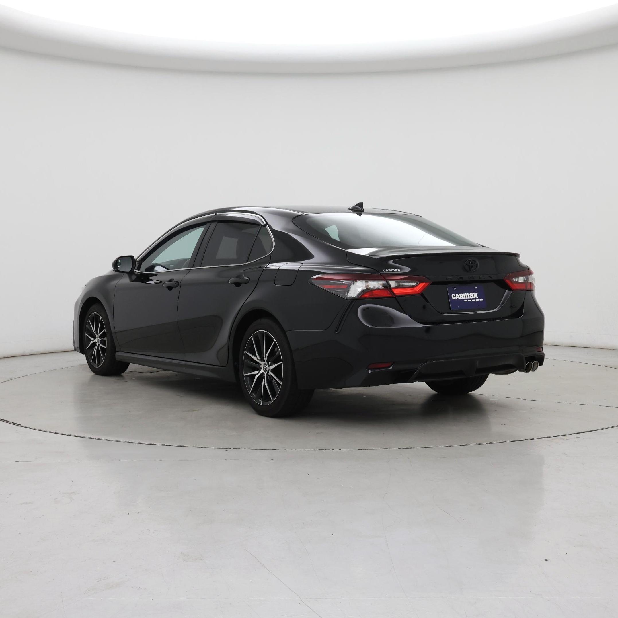 Thumbnail: 2022 Toyota Camry - 2