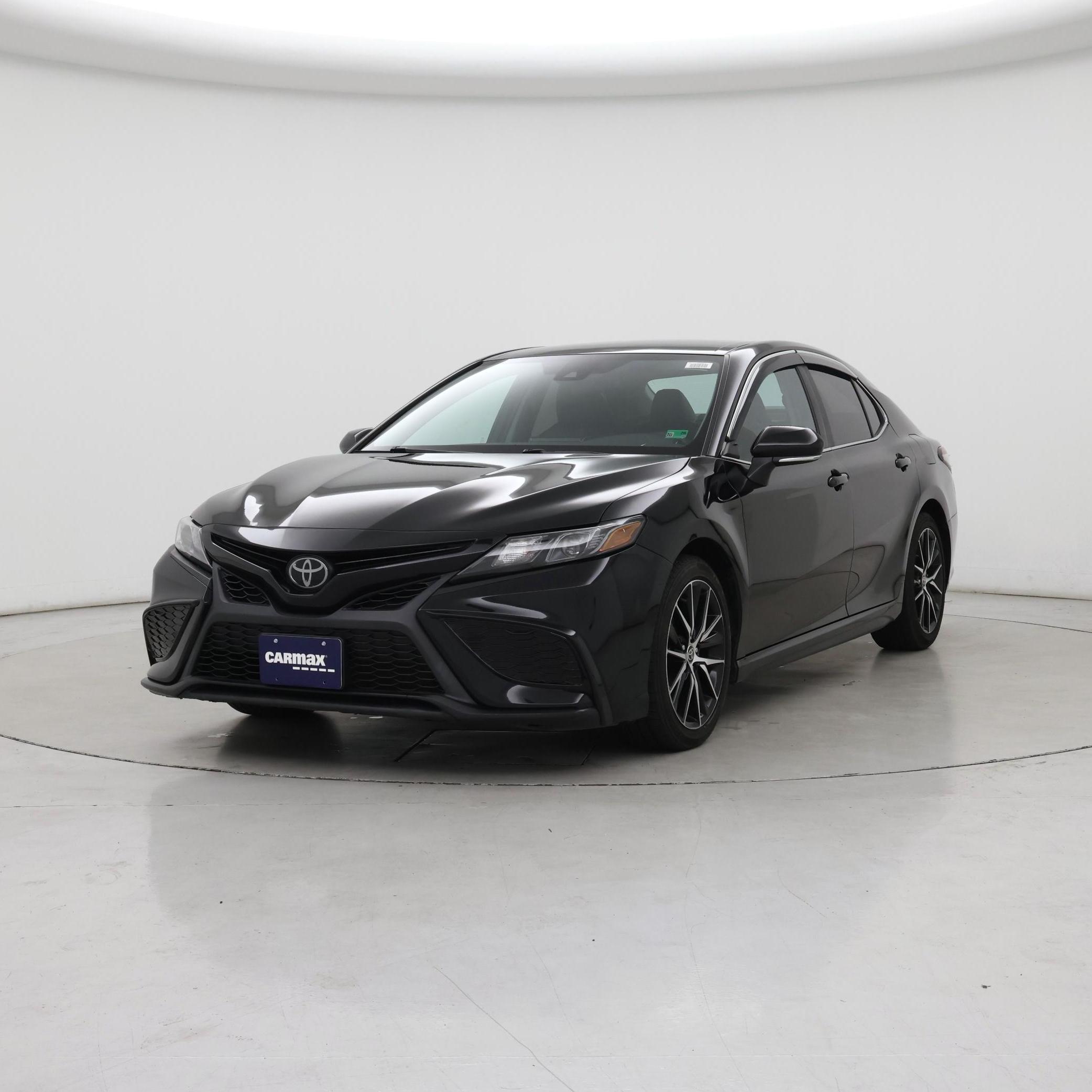 Thumbnail: 2022 Toyota Camry - 4