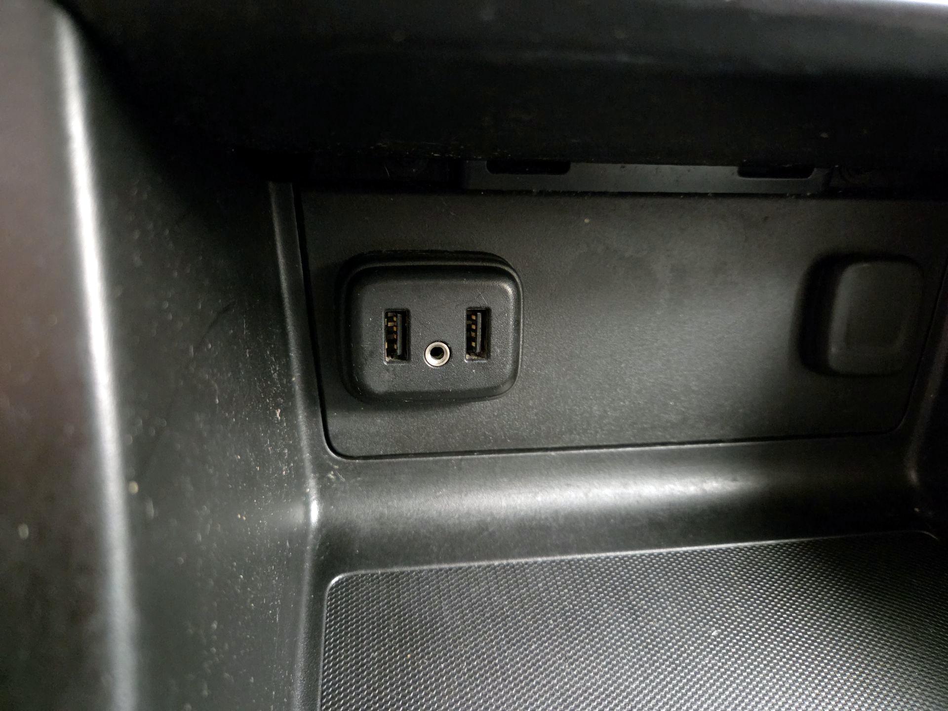 Thumbnail: 2019 Chevrolet Colorado - 18