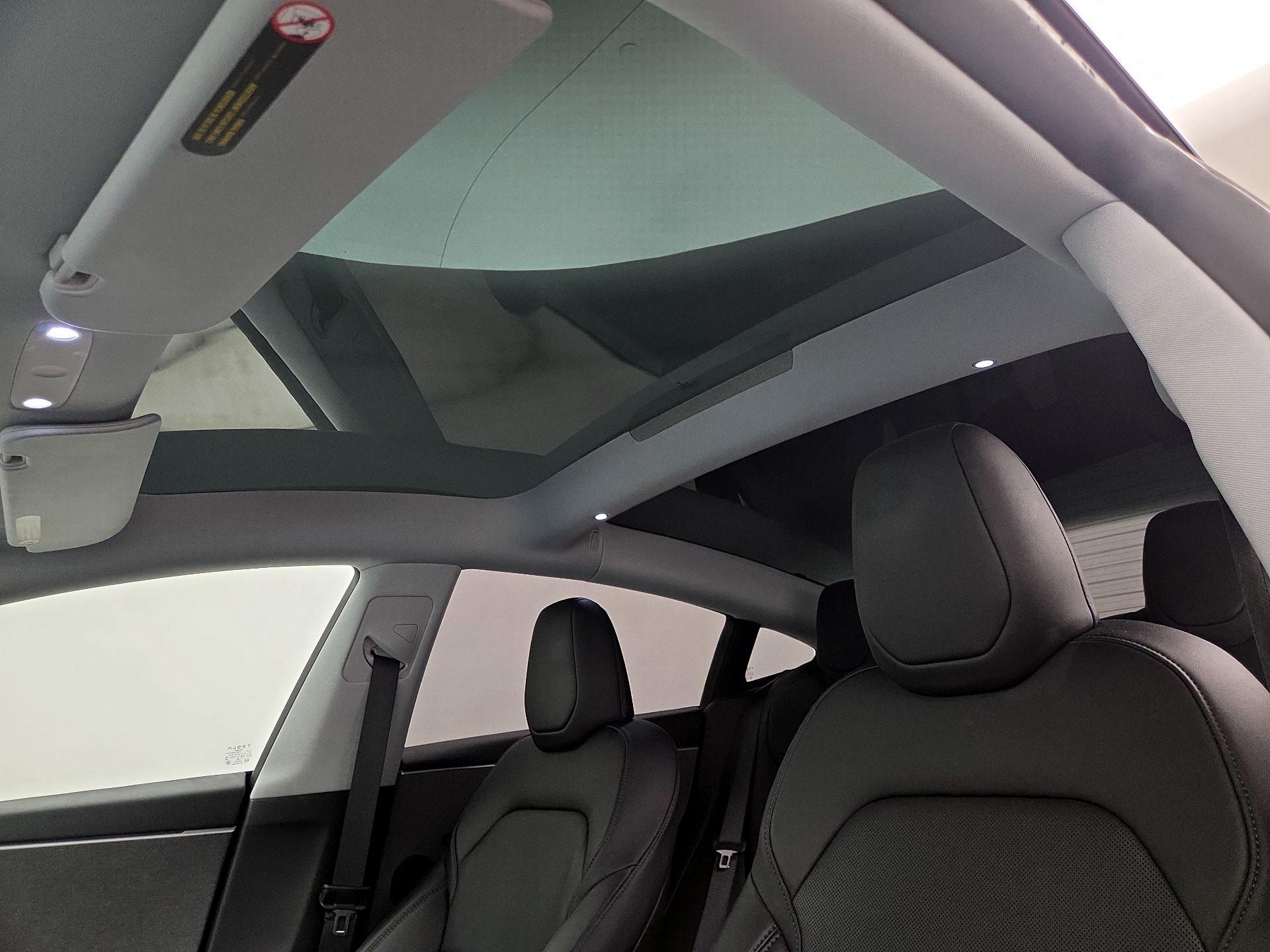 Thumbnail: 2025 Tesla Model 3 - 18