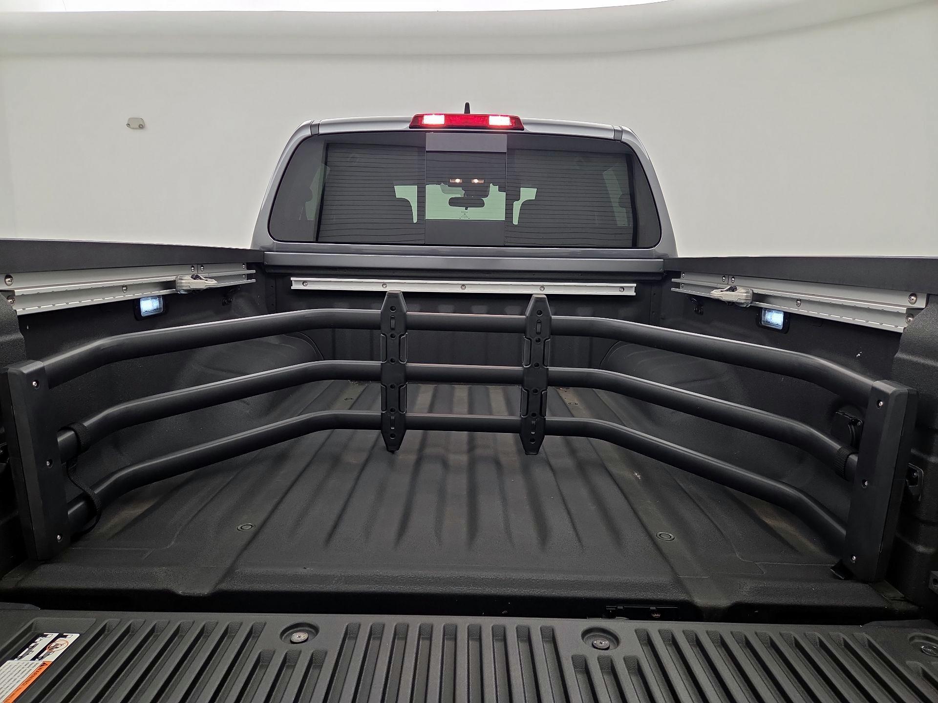 Thumbnail: 2025 Nissan Frontier - 20