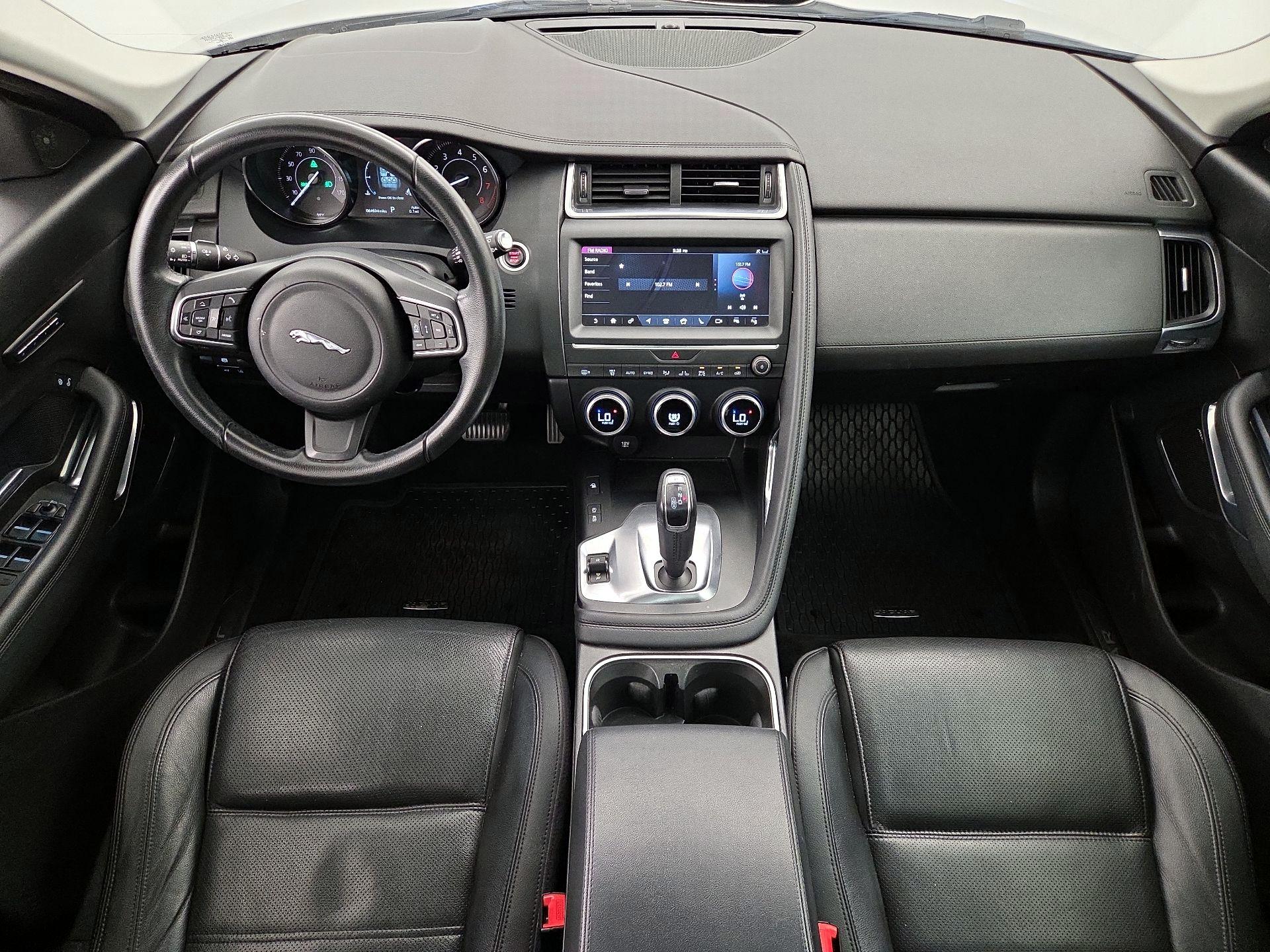 Thumbnail: 2019 Jaguar E-Pace - 9
