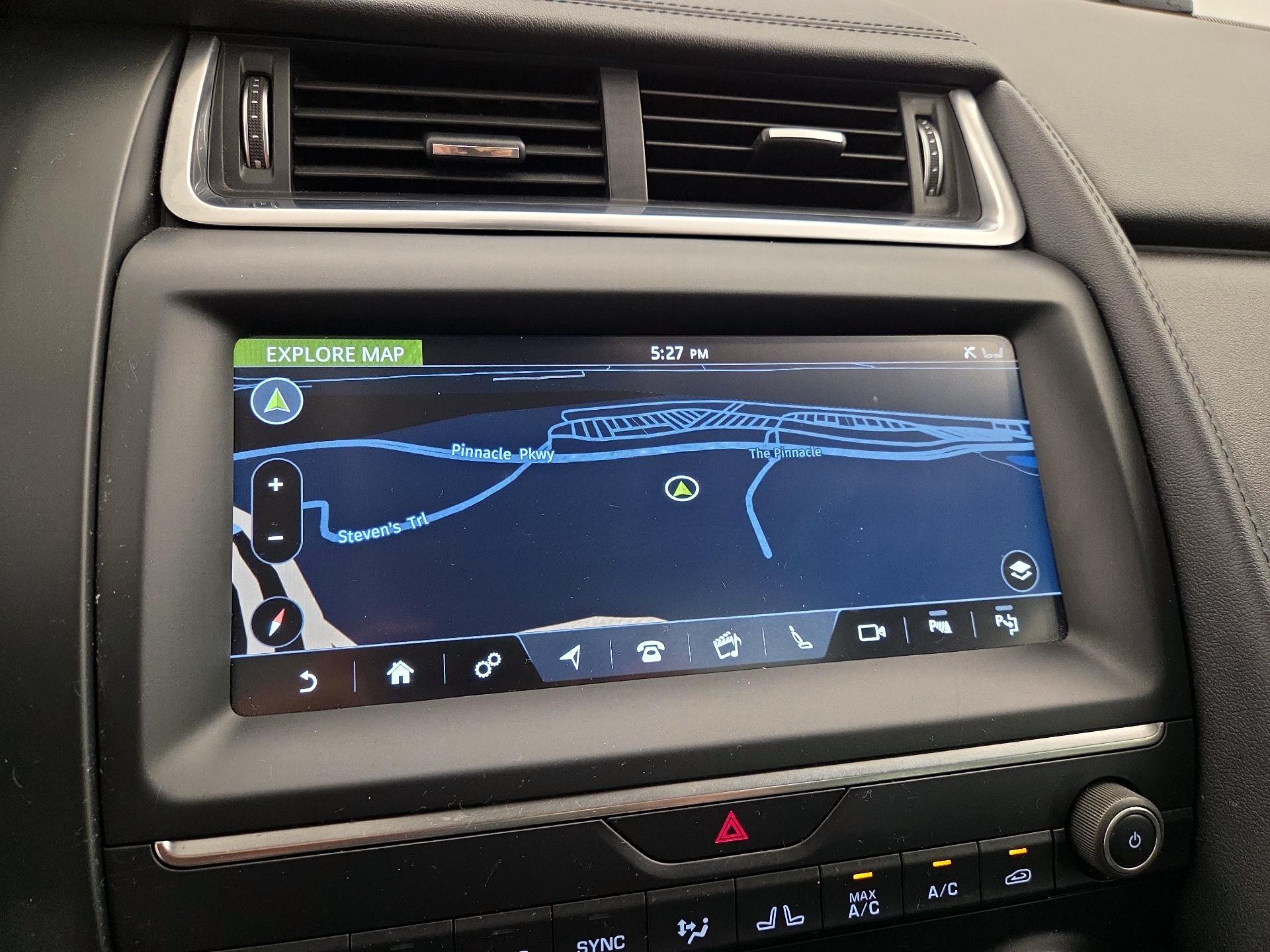 Thumbnail: 2019 Jaguar E-Pace - 14