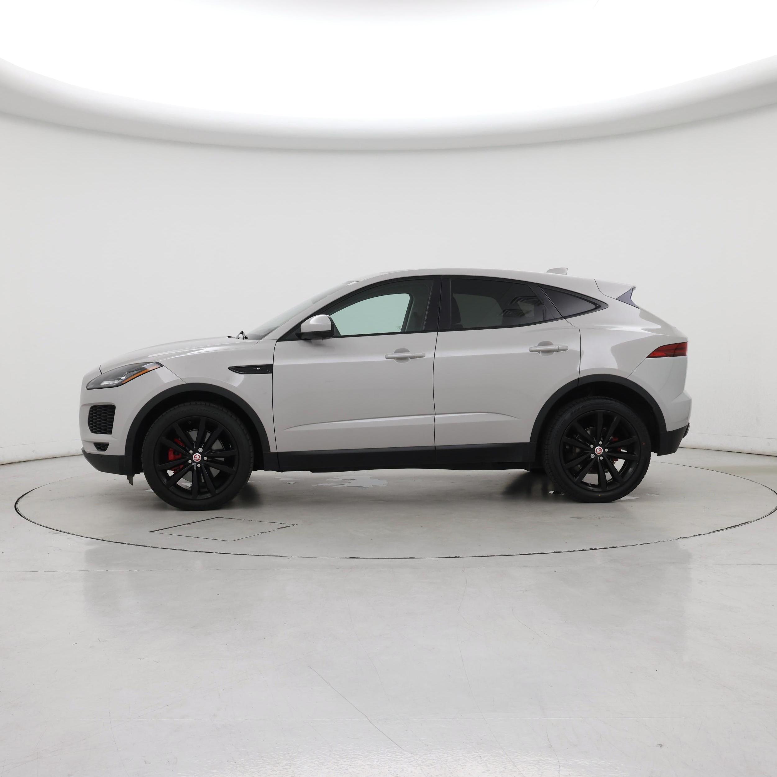 Thumbnail: 2019 Jaguar E-Pace - 3