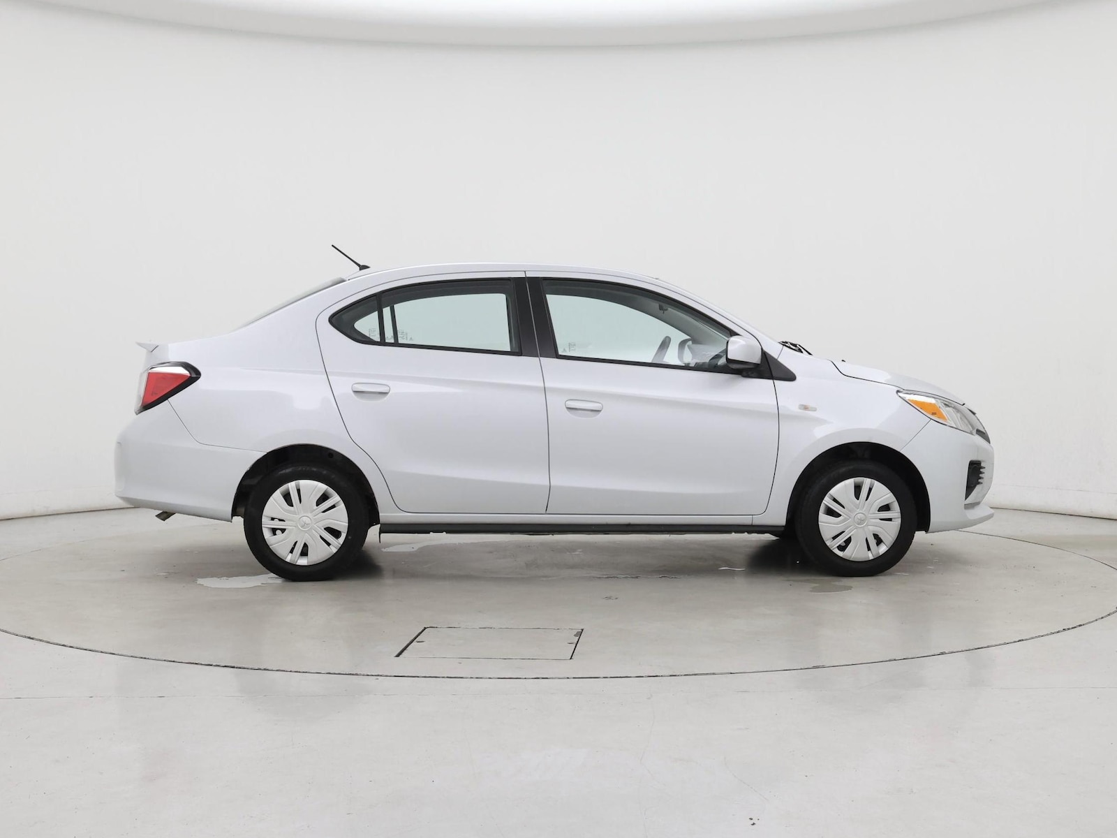 2024 Mitsubishi Mirage G4 ES - Photo 8