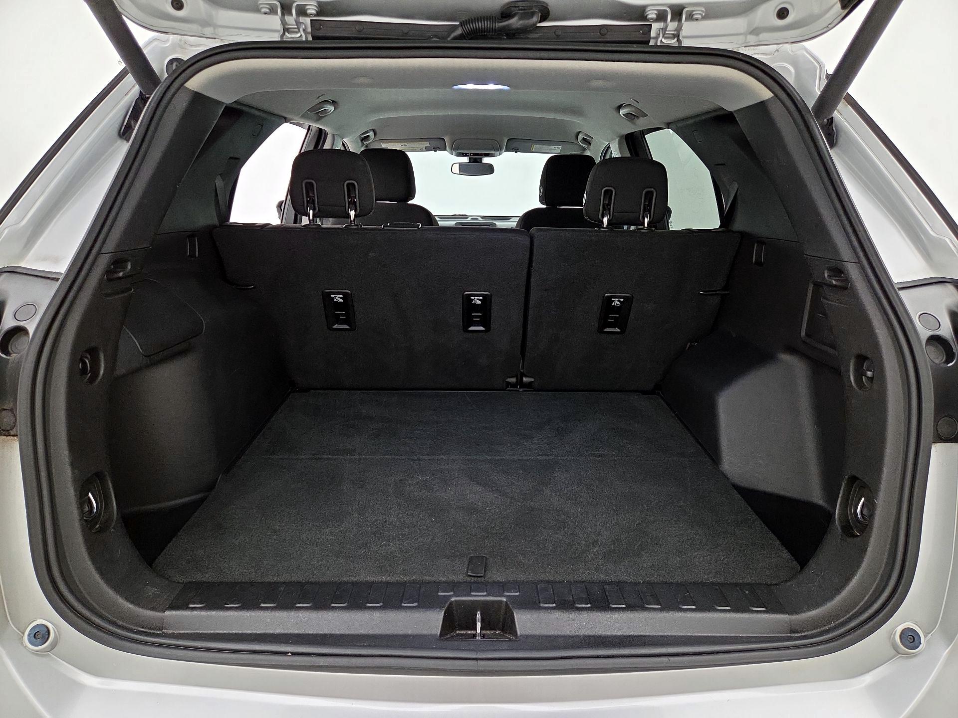 Thumbnail: 2018 Chevrolet Equinox - 20