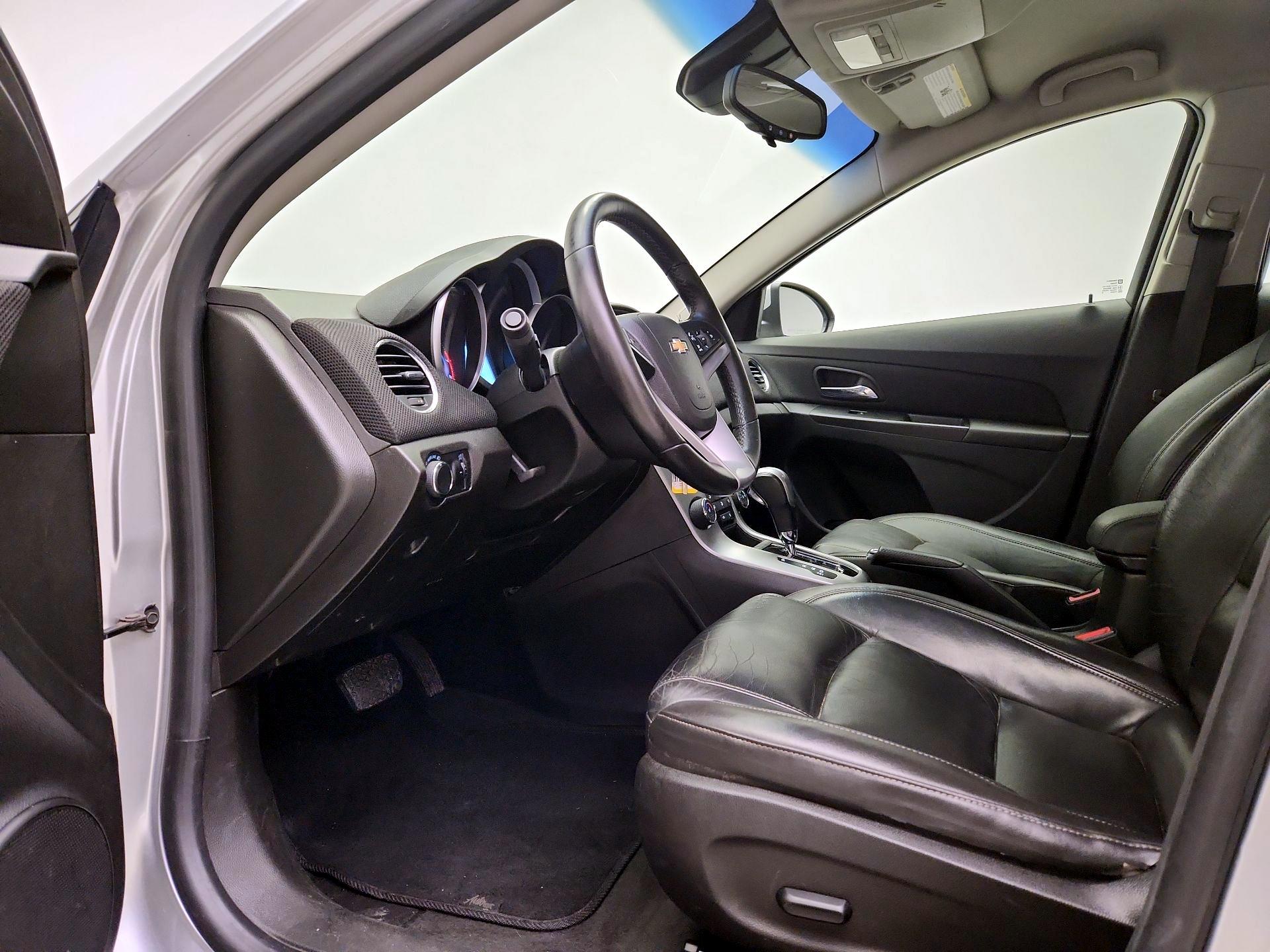 Thumbnail: 2014 Chevrolet Cruze - 11