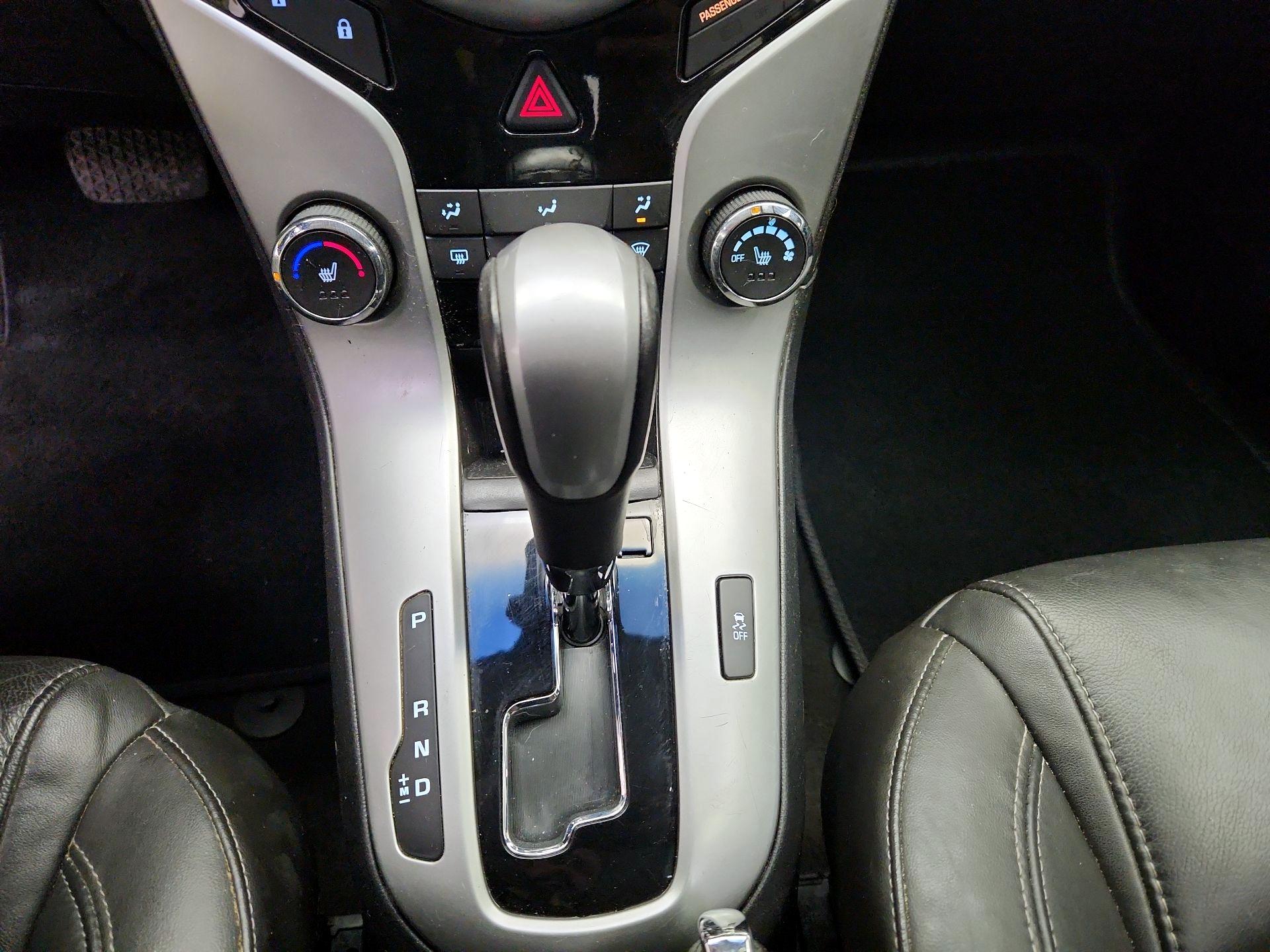 Thumbnail: 2014 Chevrolet Cruze - 16