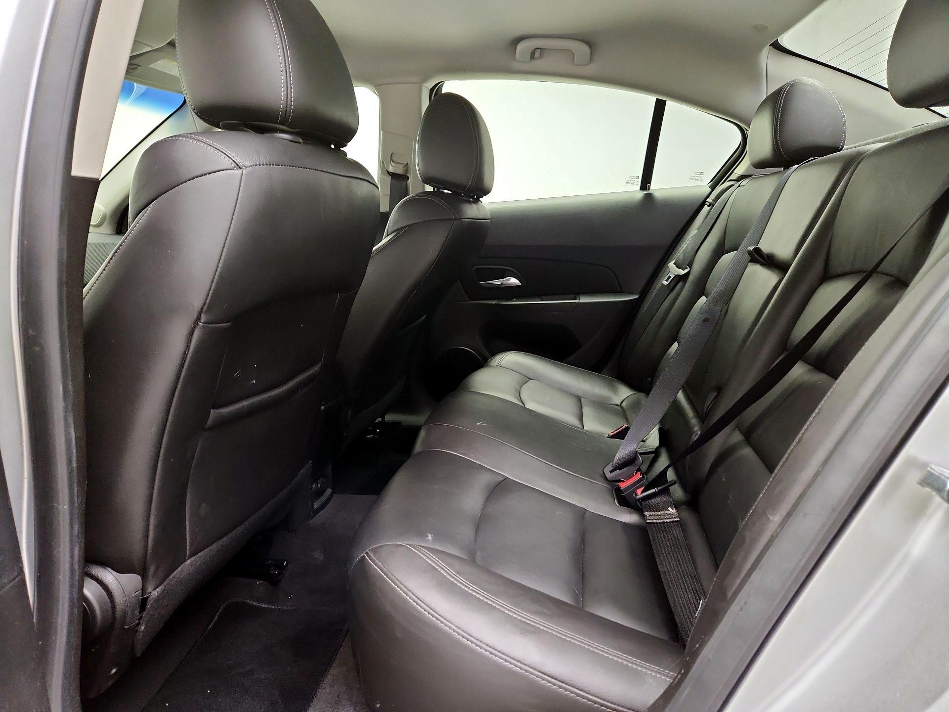 Thumbnail: 2014 Chevrolet Cruze - 18