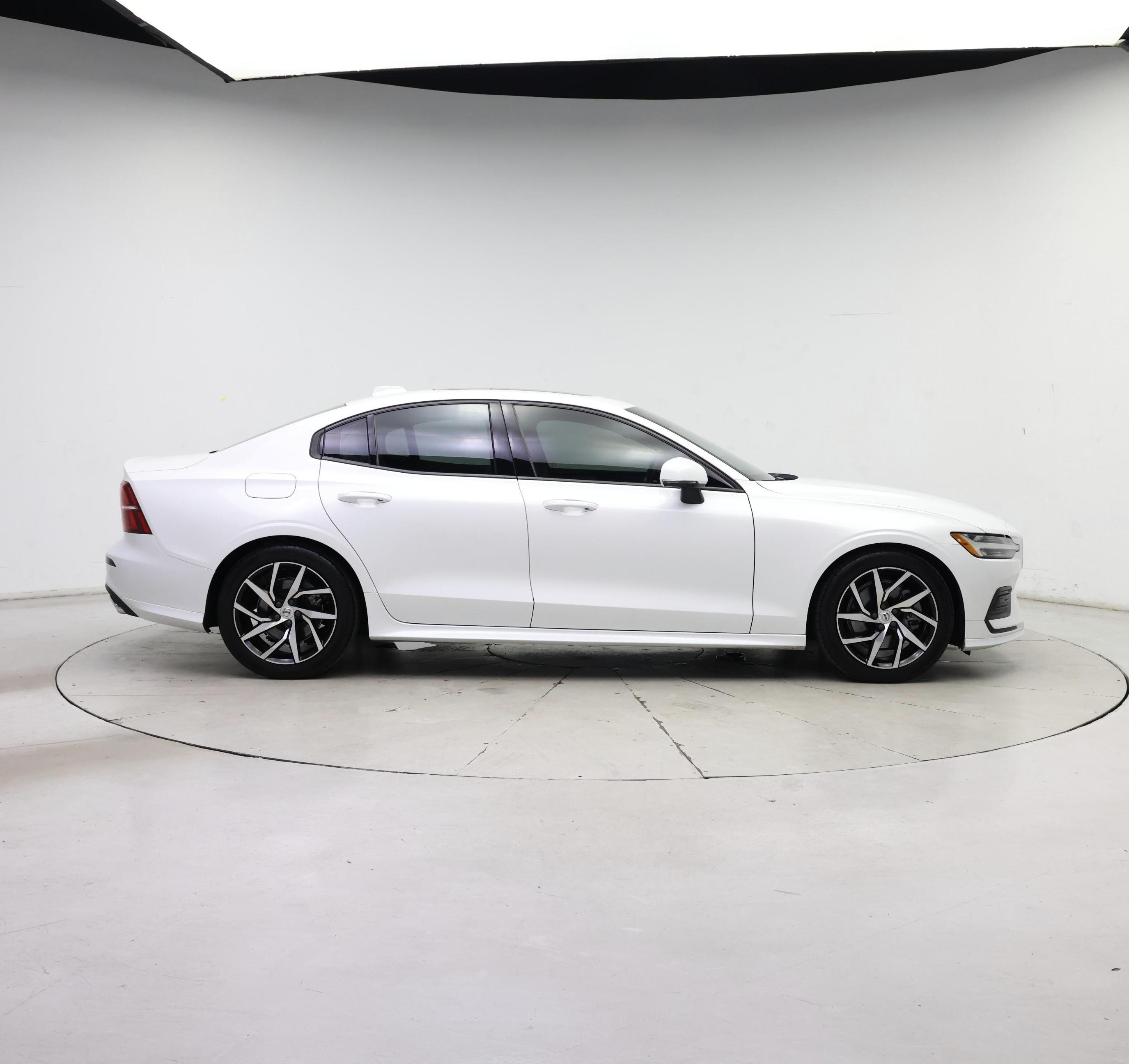 Thumbnail: 2019 Volvo S60 - 7