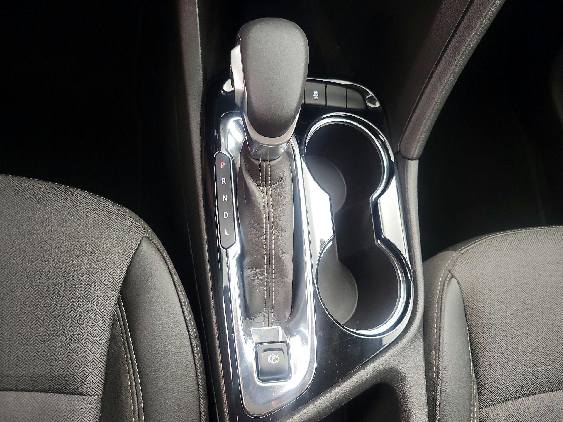 Thumbnail: 2023 Buick Encore GX - 17