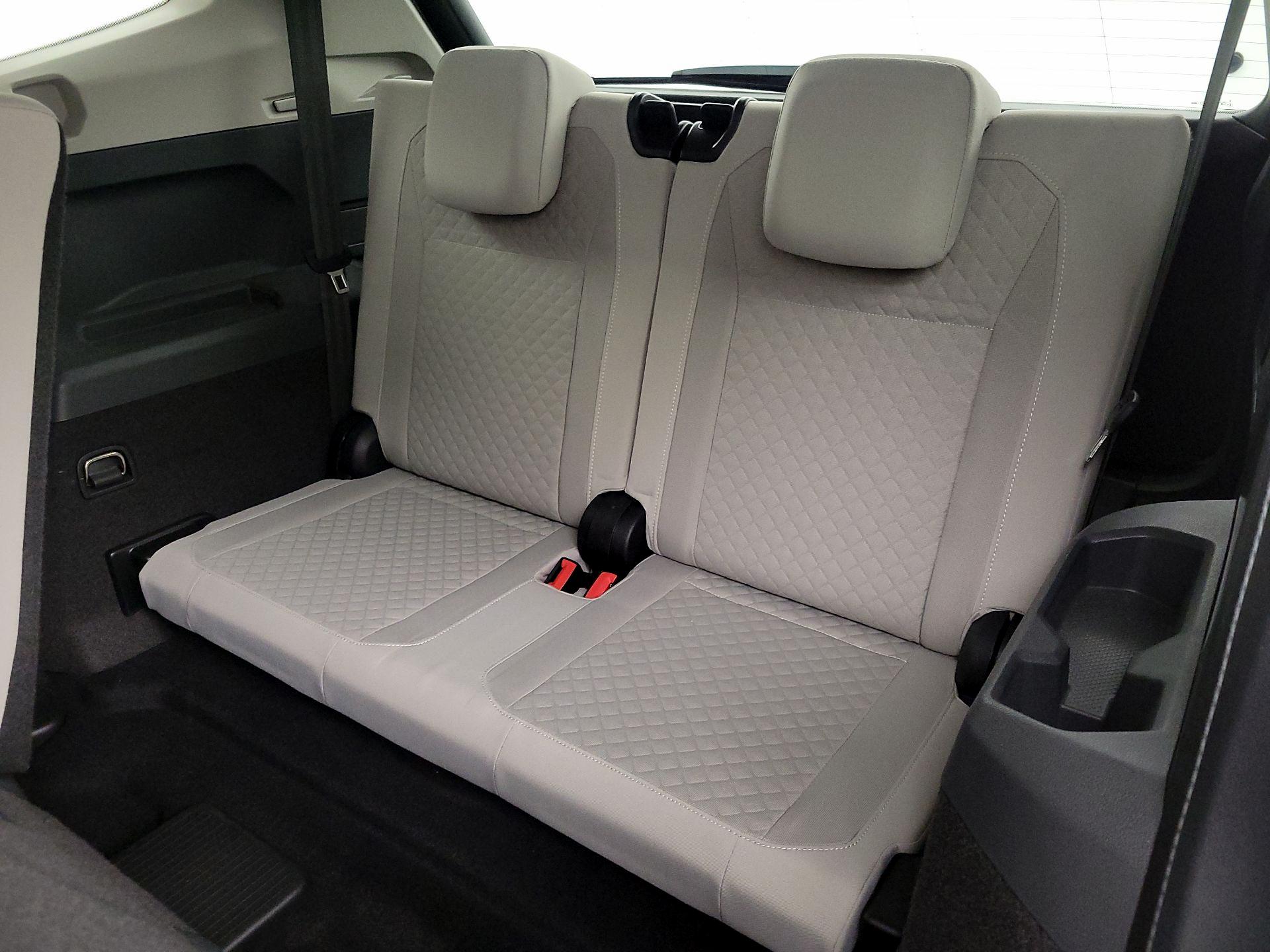Thumbnail: 2019 Volkswagen Tiguan - 20