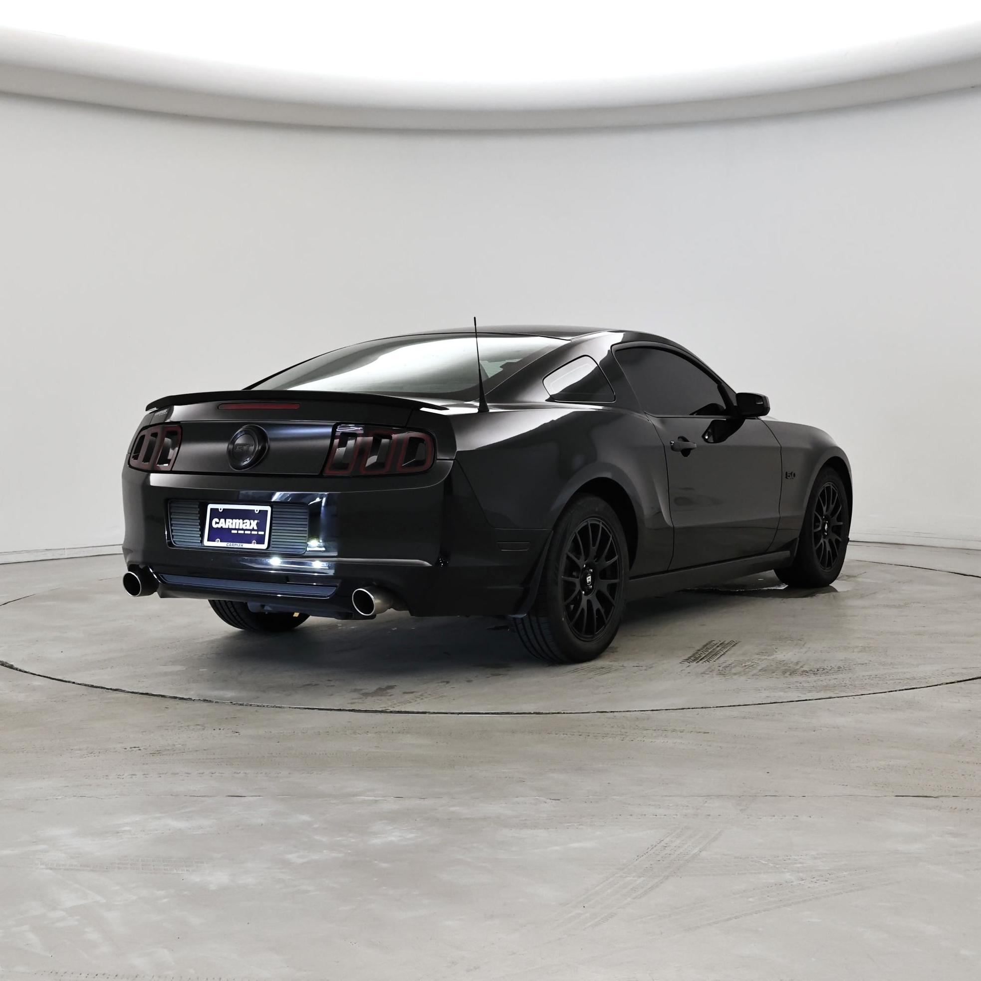 Thumbnail: 2013 Ford Mustang - 8
