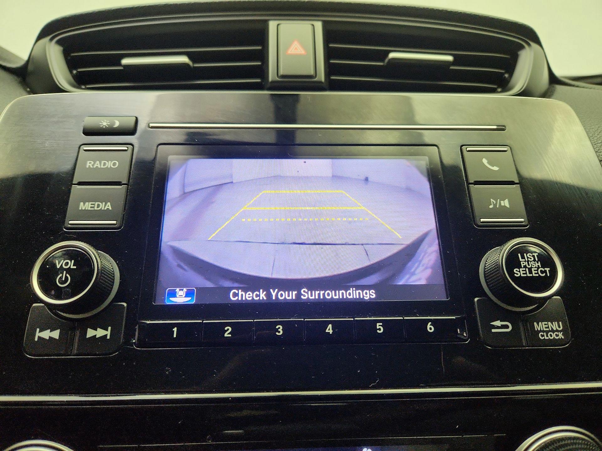 Thumbnail: 2019 Honda CR-V - 14