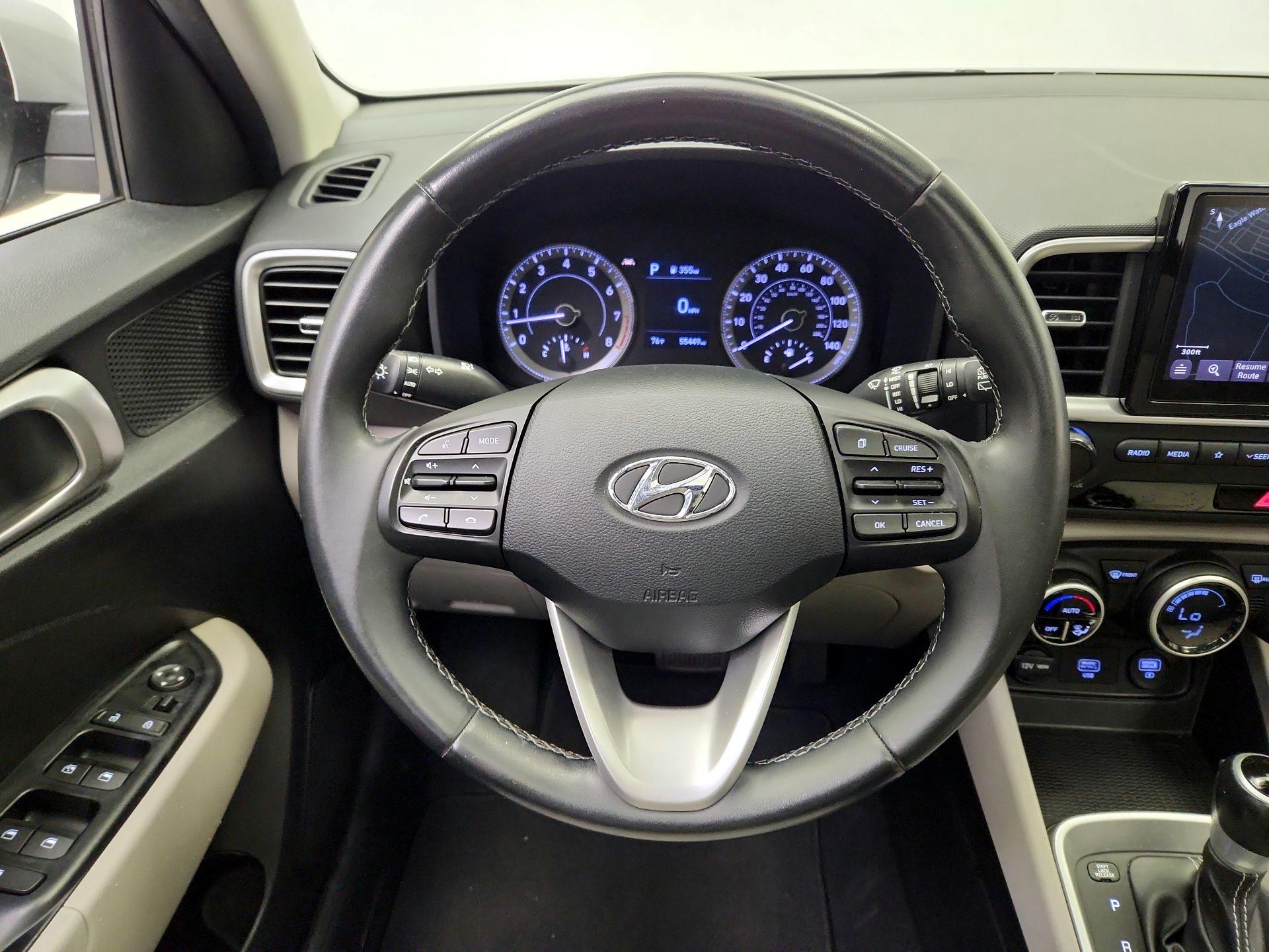 Thumbnail: 2021 Hyundai Venue - 10