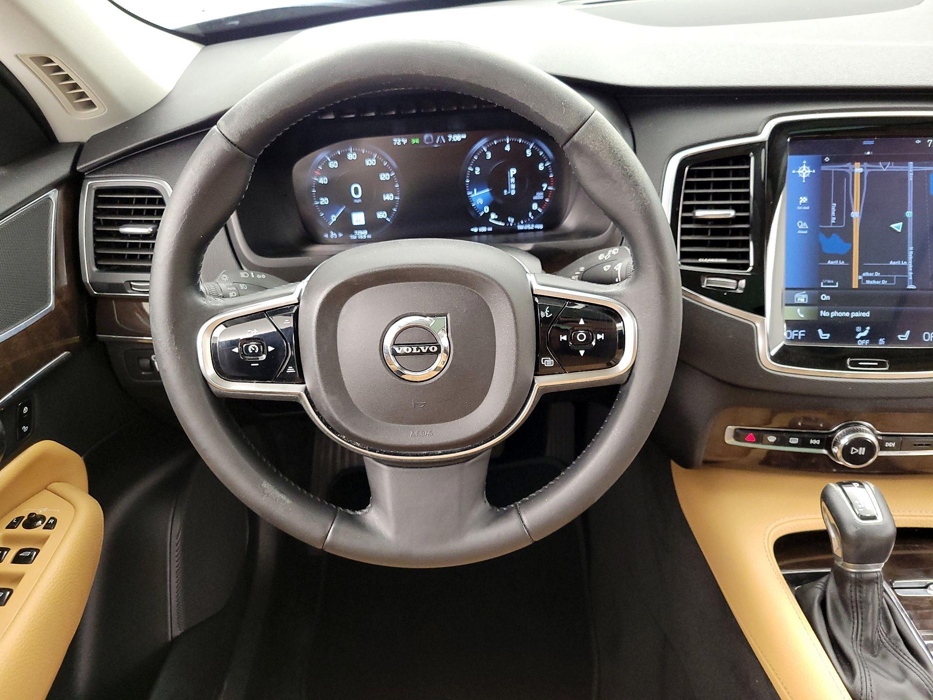 Thumbnail: 2016 Volvo XC90 - 10