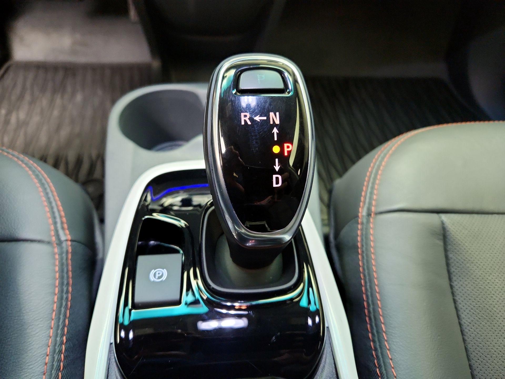 Thumbnail: 2021 Chevrolet Bolt EV - 17