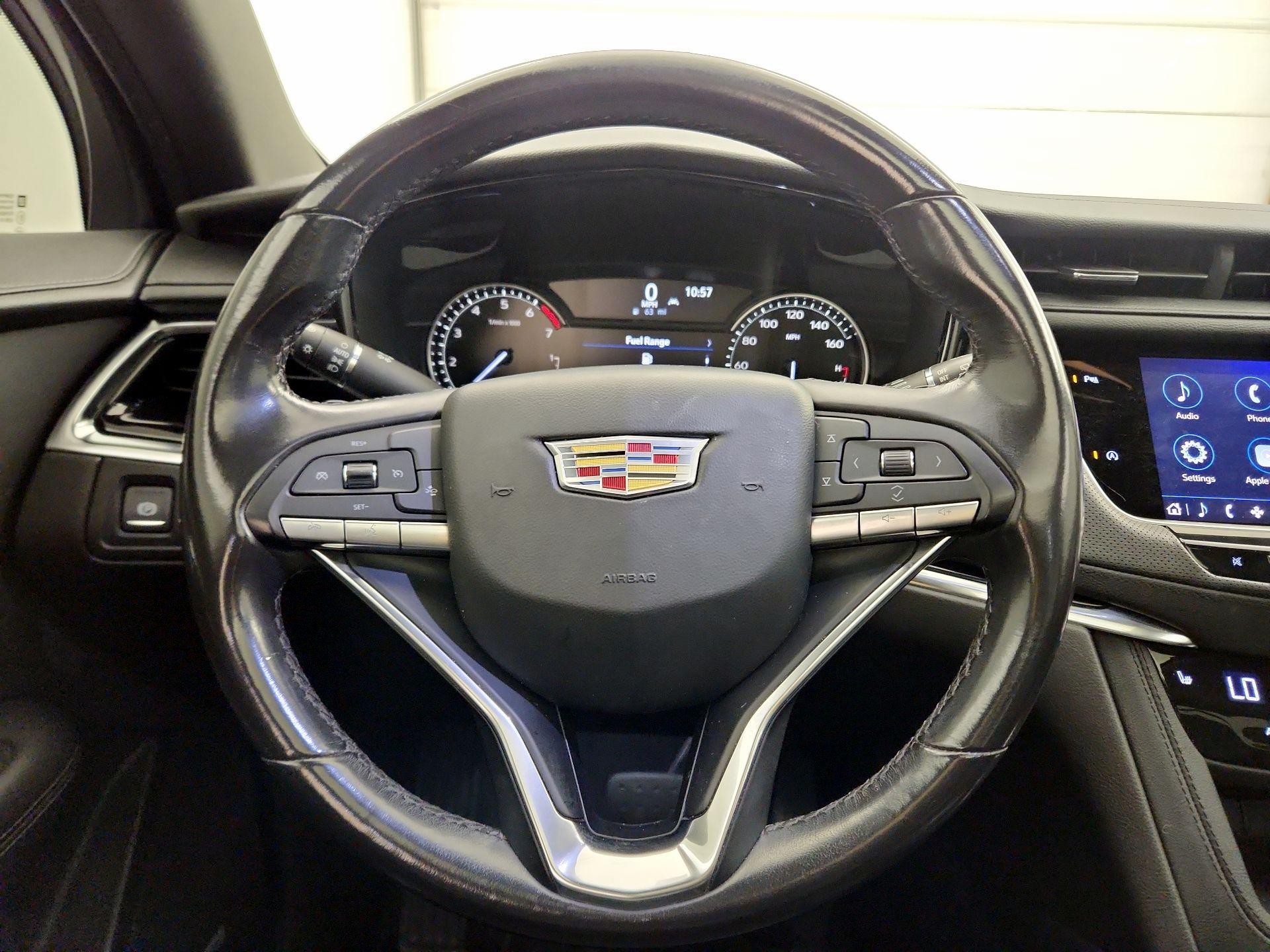 Thumbnail: 2021 Cadillac XT6 - 10