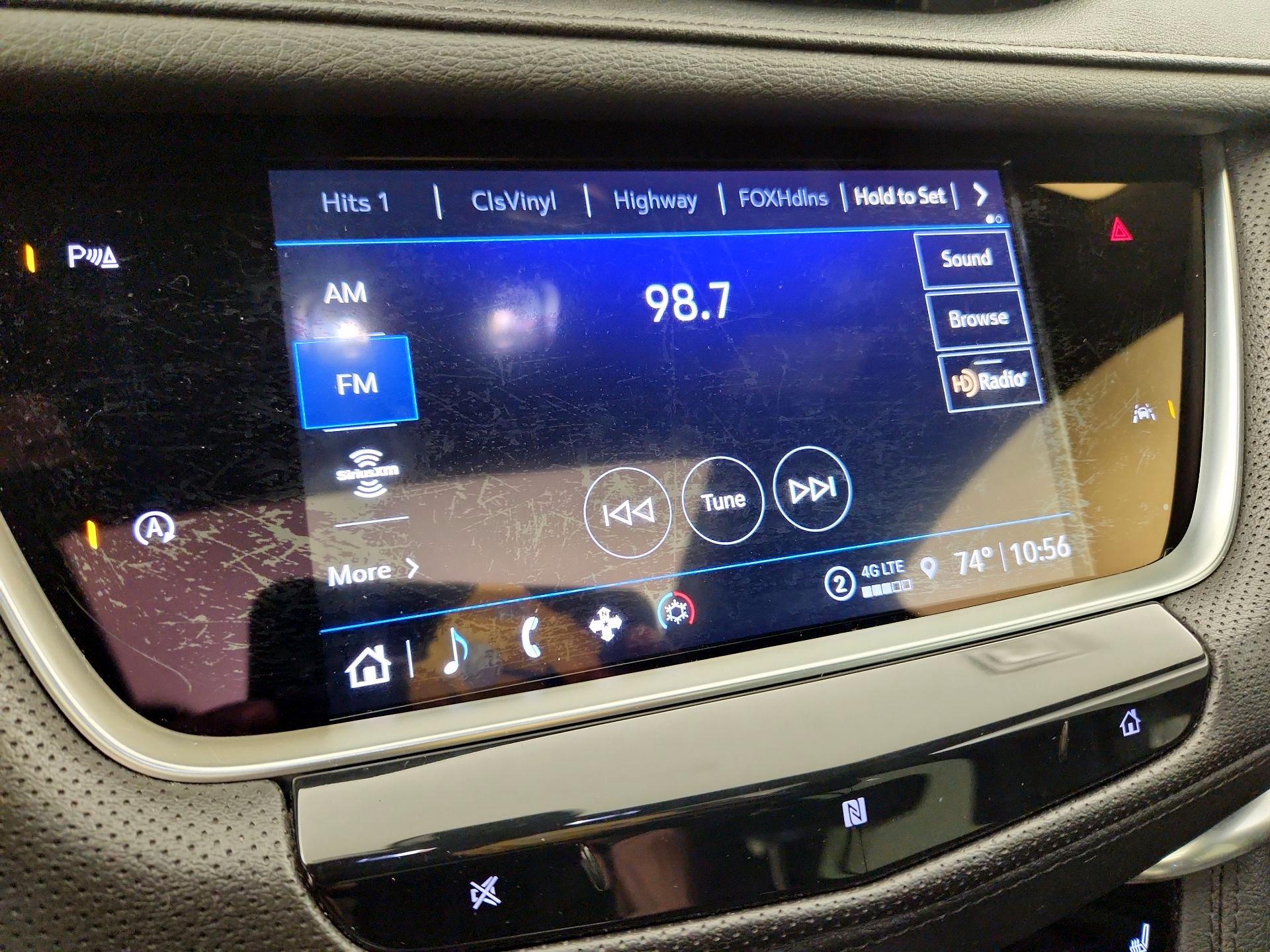 Thumbnail: 2021 Cadillac XT6 - 15