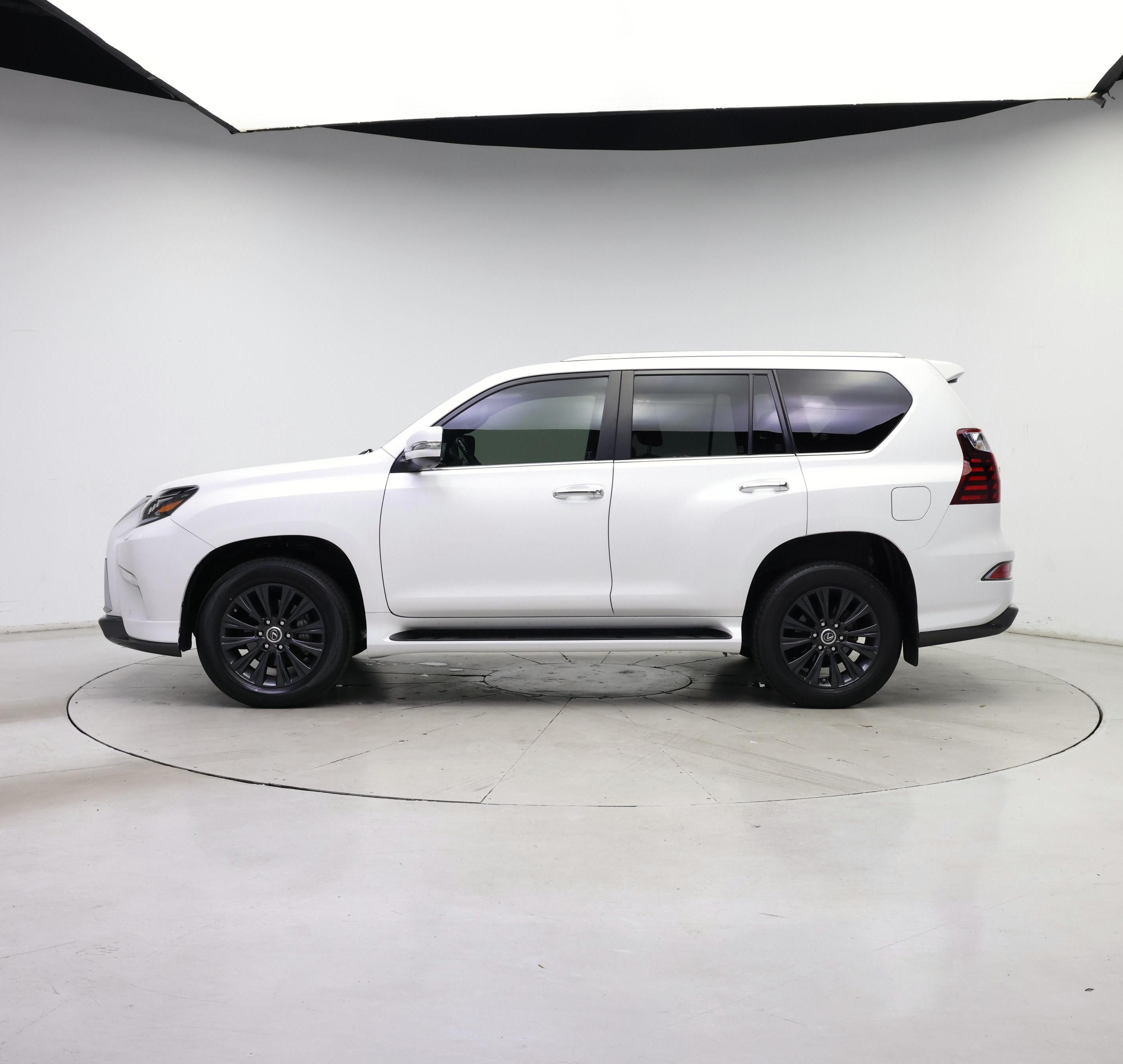 Thumbnail: 2022 Lexus GX - 3