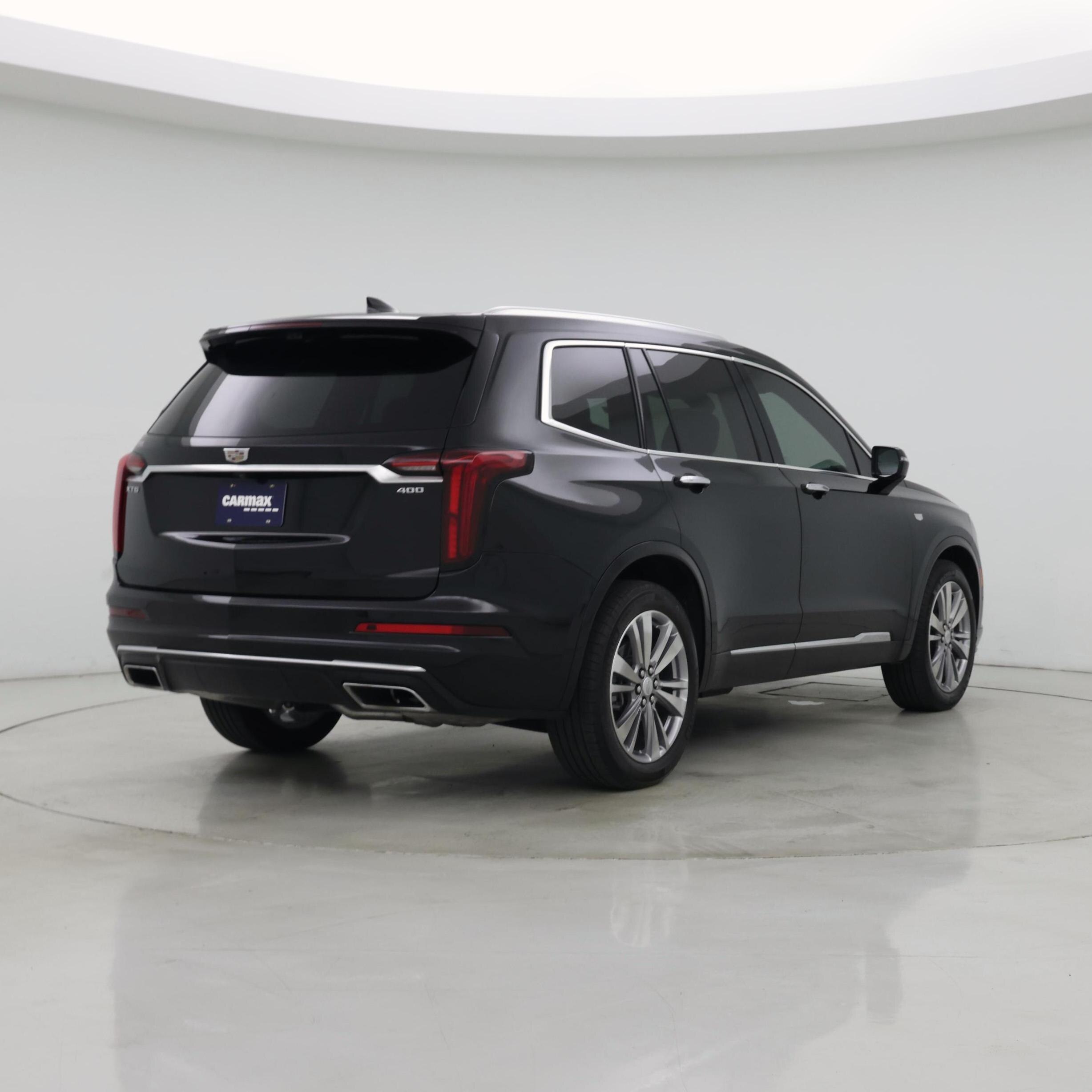 Thumbnail: 2023 Cadillac XT6 - 8
