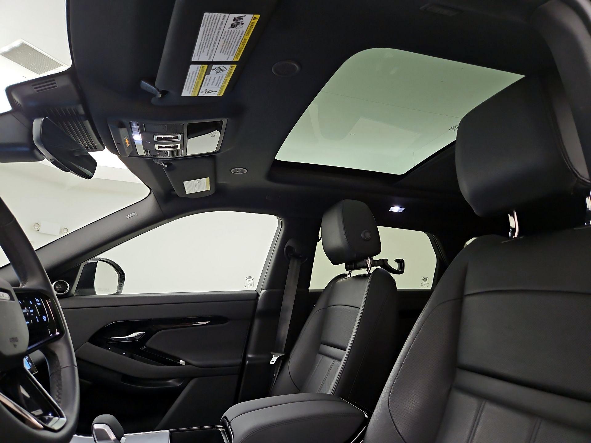 Thumbnail: 2025 Land Rover Range Rover Evoque - 20