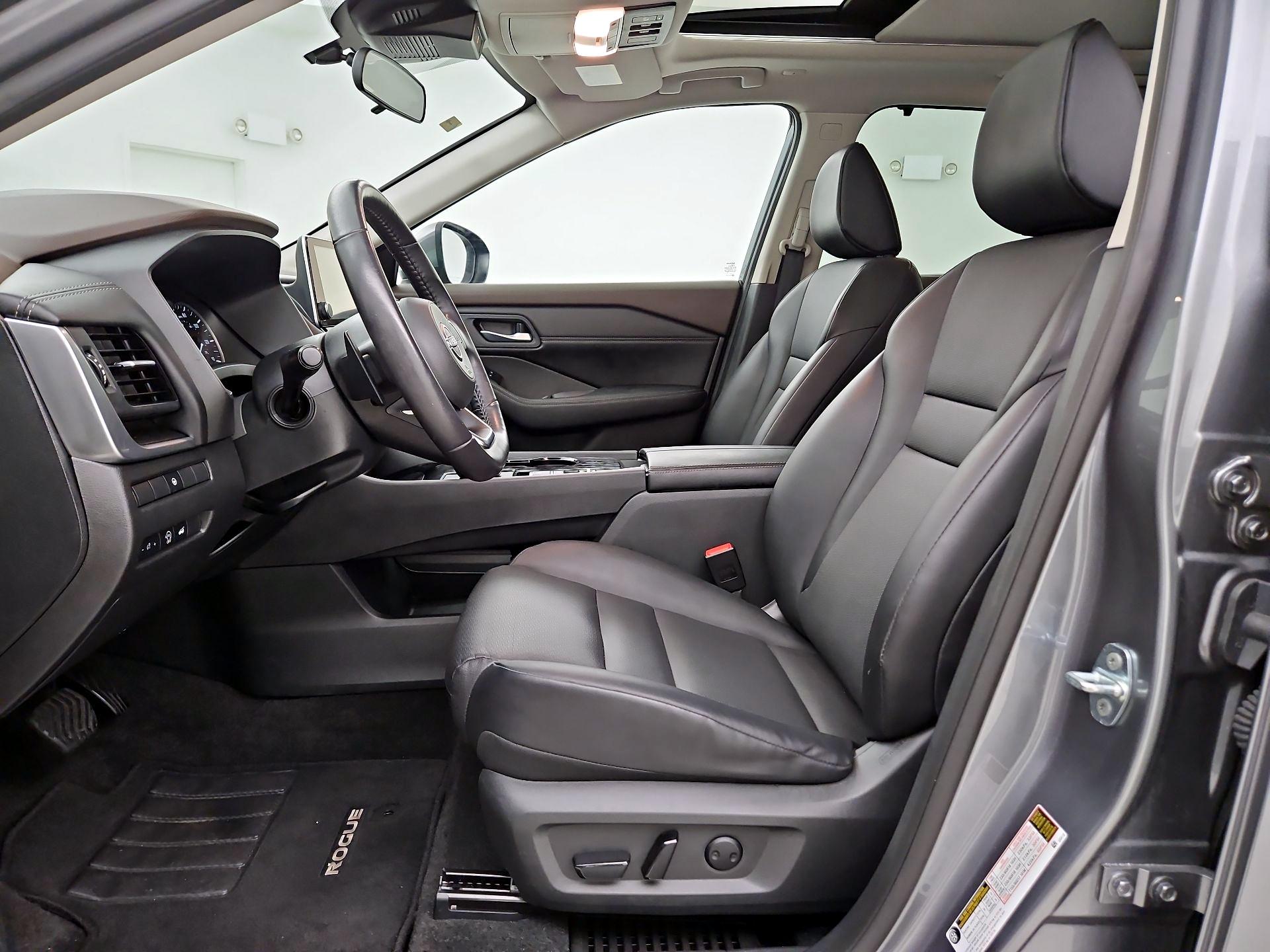 Thumbnail: 2023 Nissan Rogue - 11