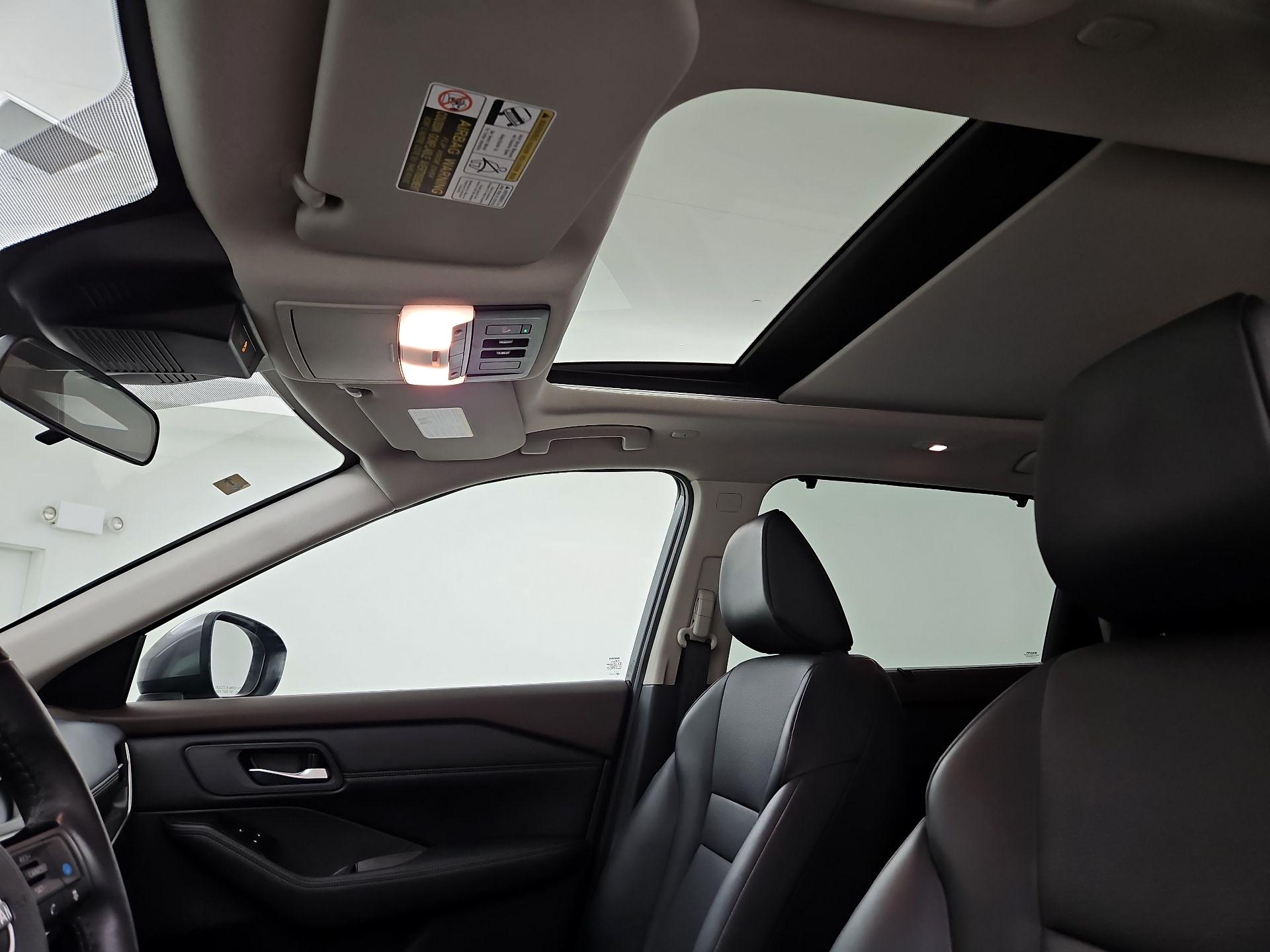 Thumbnail: 2023 Nissan Rogue - 19