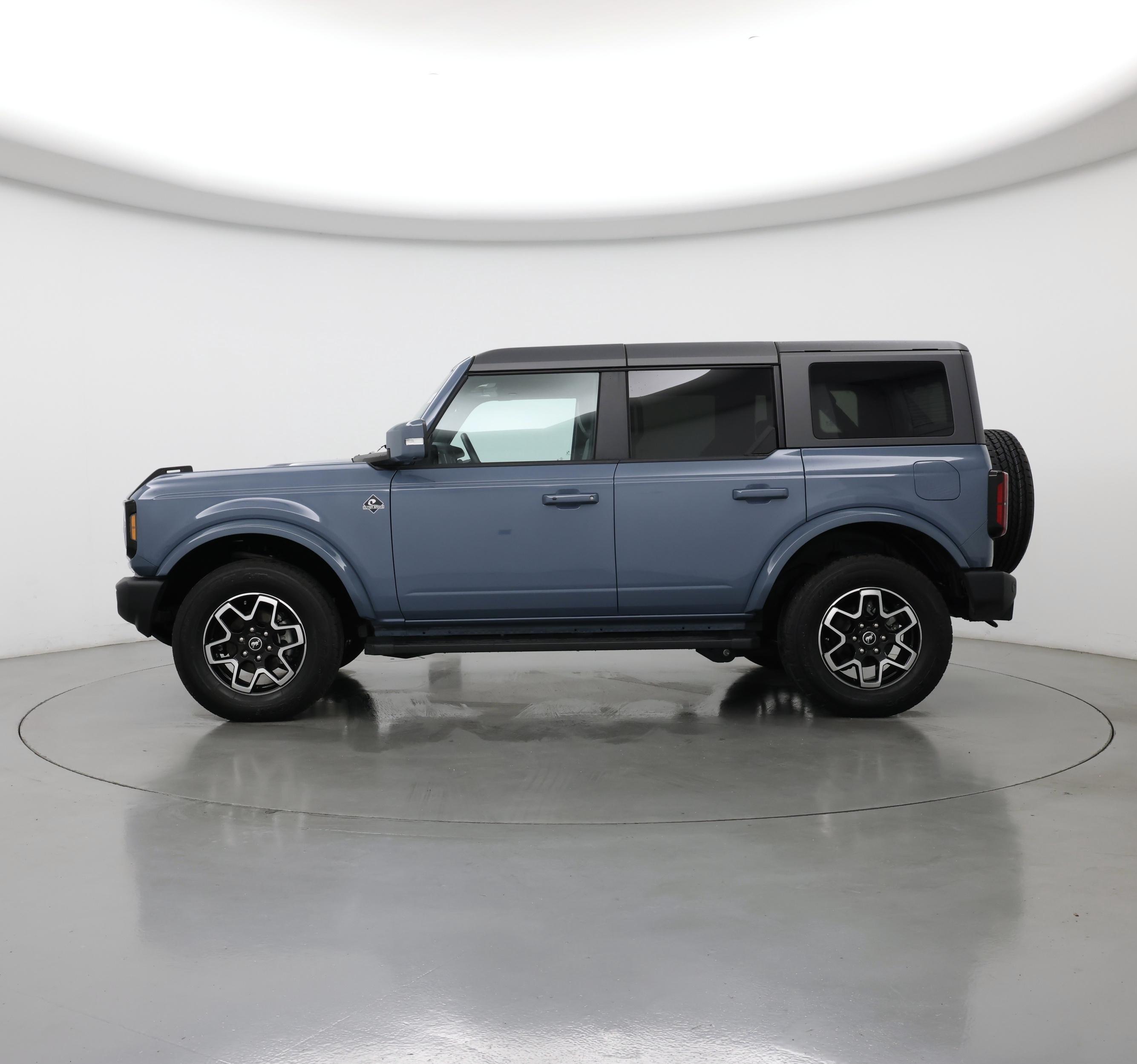 Thumbnail: 2024 Ford Bronco - 3