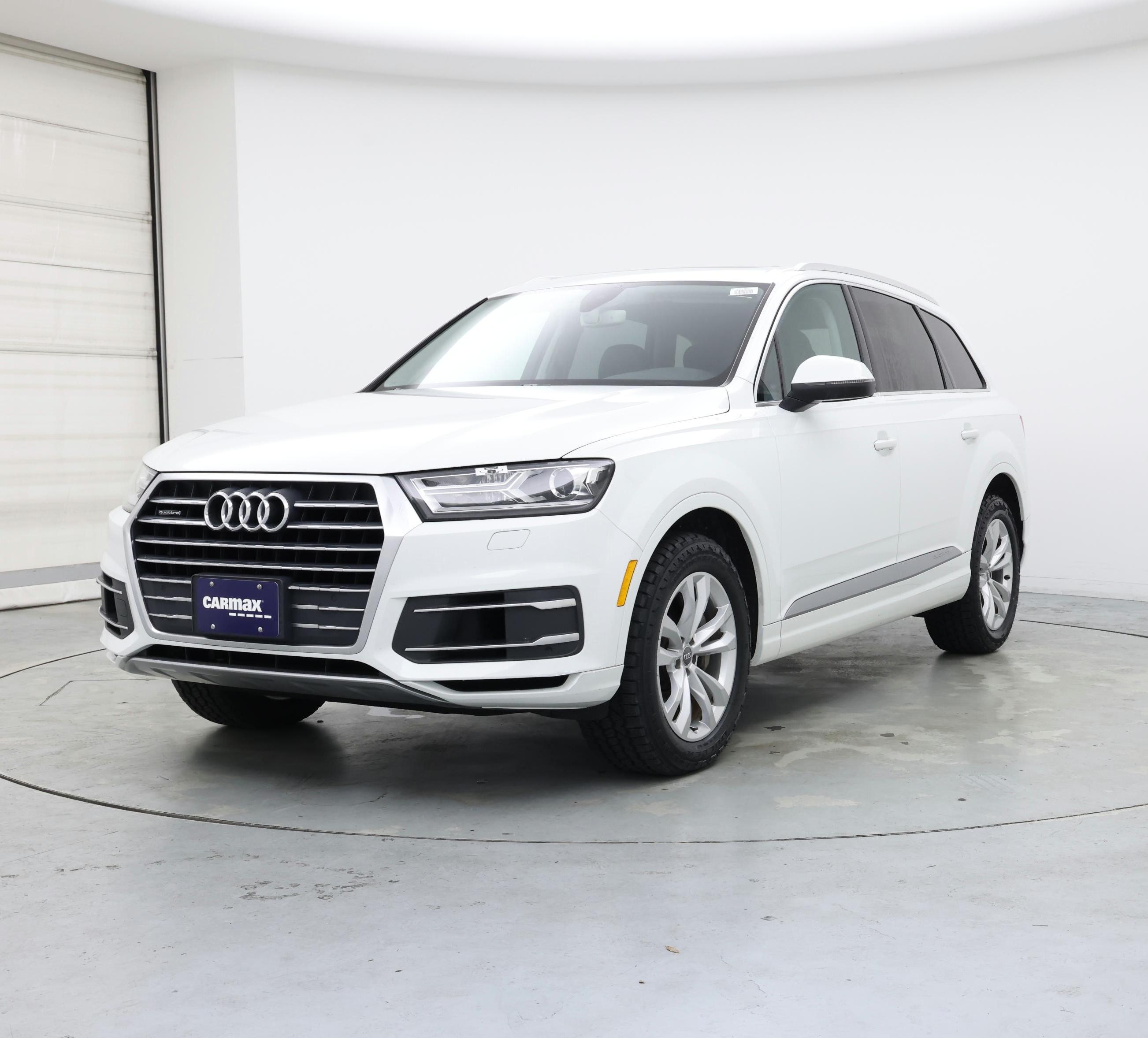 Thumbnail: 2017 Audi Q7 - 4