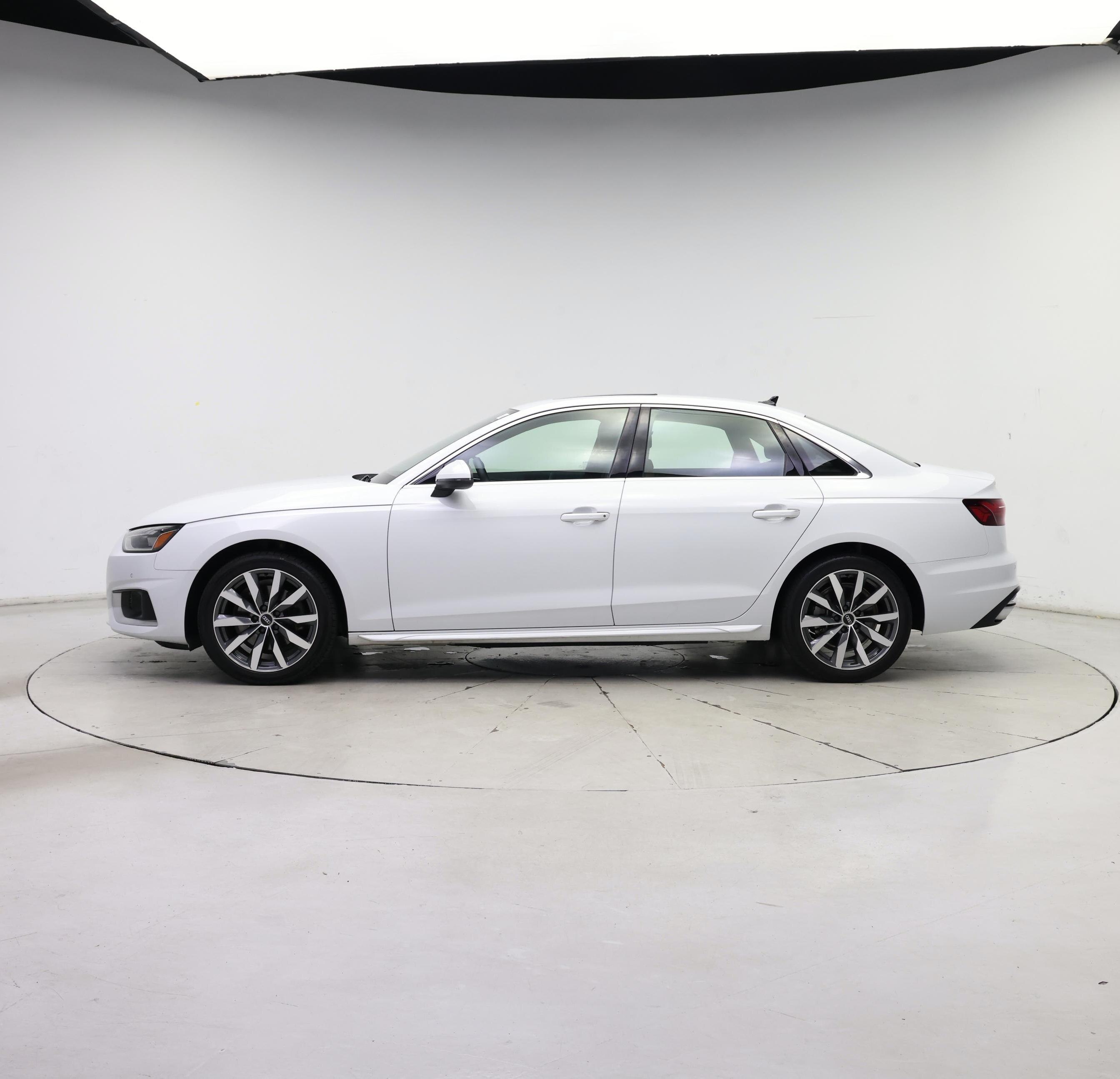 Thumbnail: 2021 Audi A4 - 3