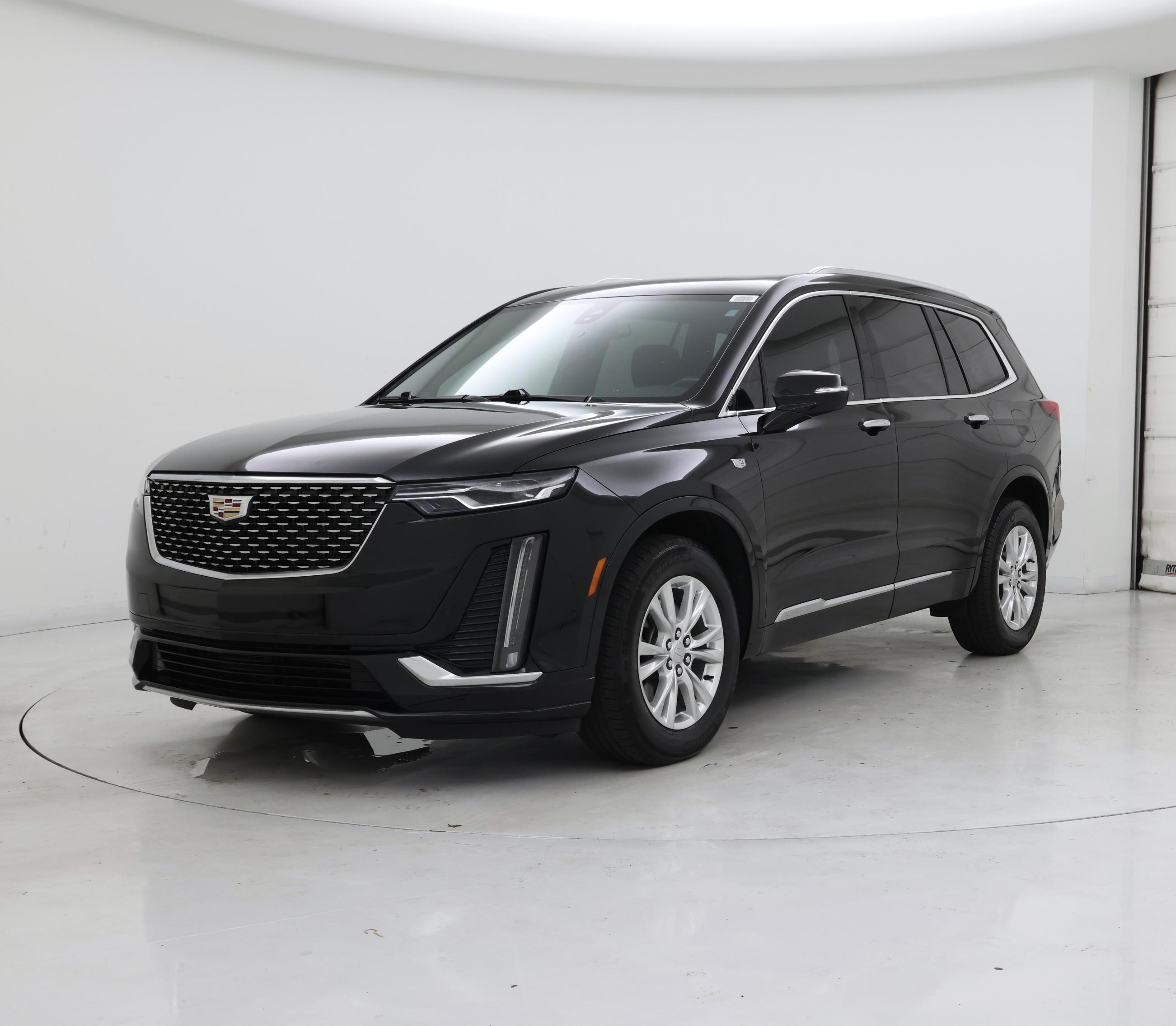 Thumbnail: 2023 Cadillac XT6 - 4