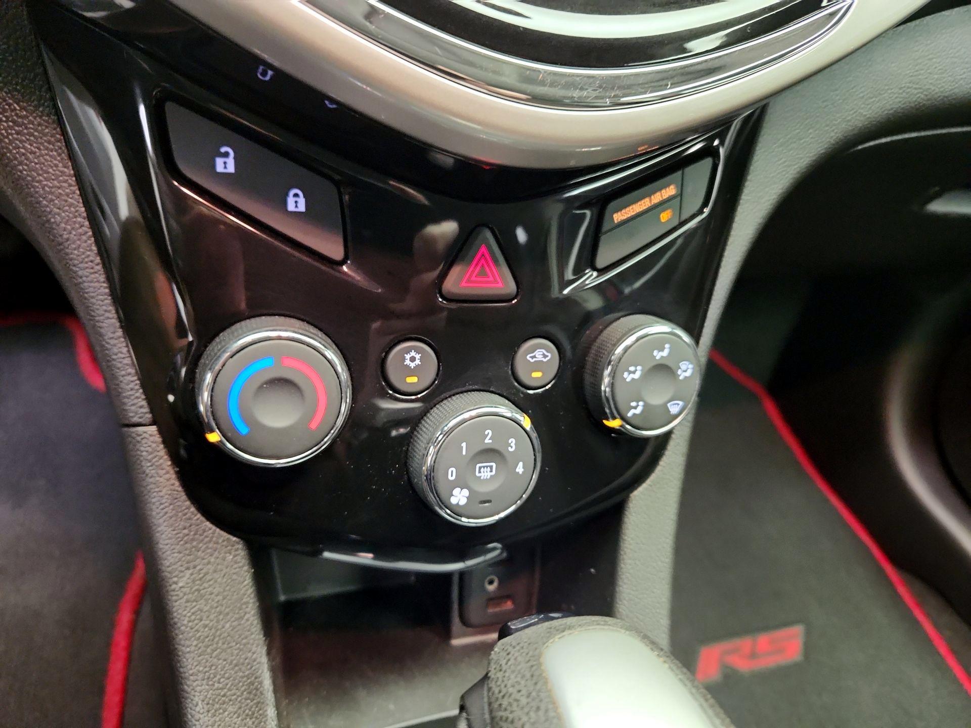 Thumbnail: 2017 Chevrolet Sonic - 16