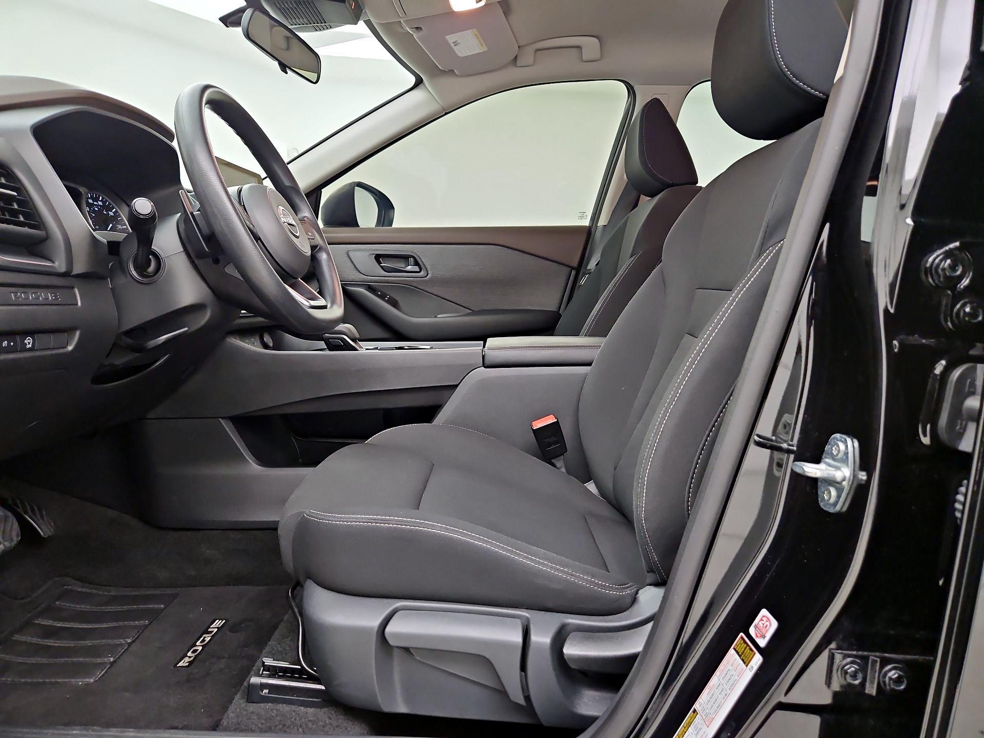 Thumbnail: 2023 Nissan Rogue - 11
