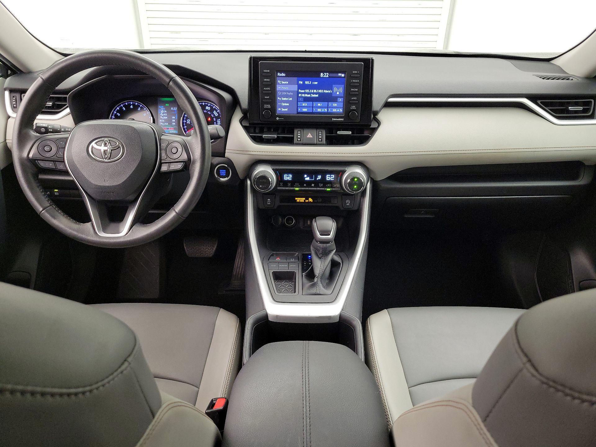 Thumbnail: 2022 Toyota RAV4 - 9