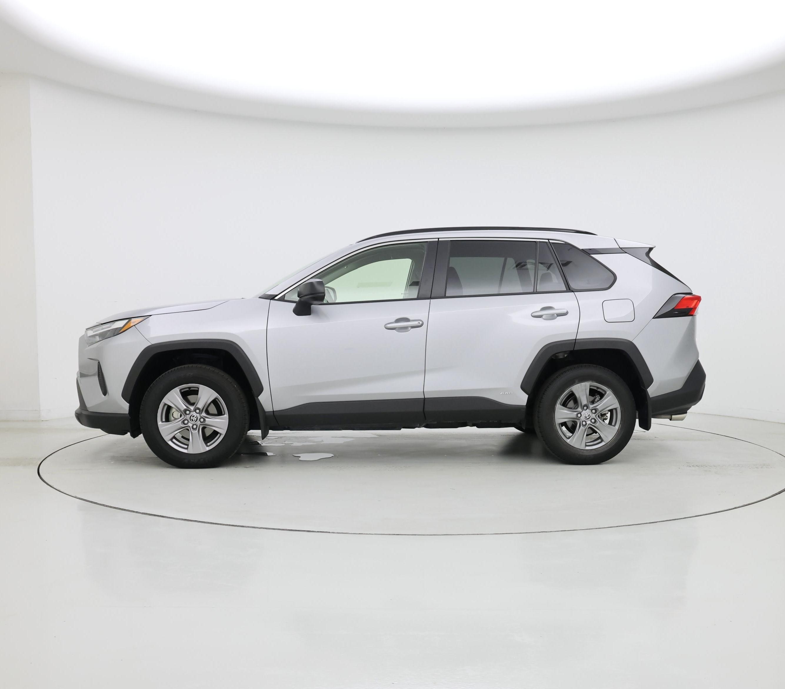 Thumbnail: 2024 Toyota RAV4 - 3
