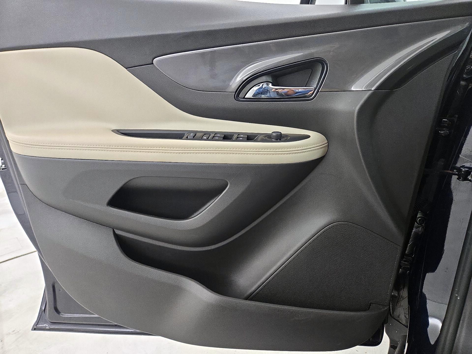 Thumbnail: 2022 Buick Encore - 12