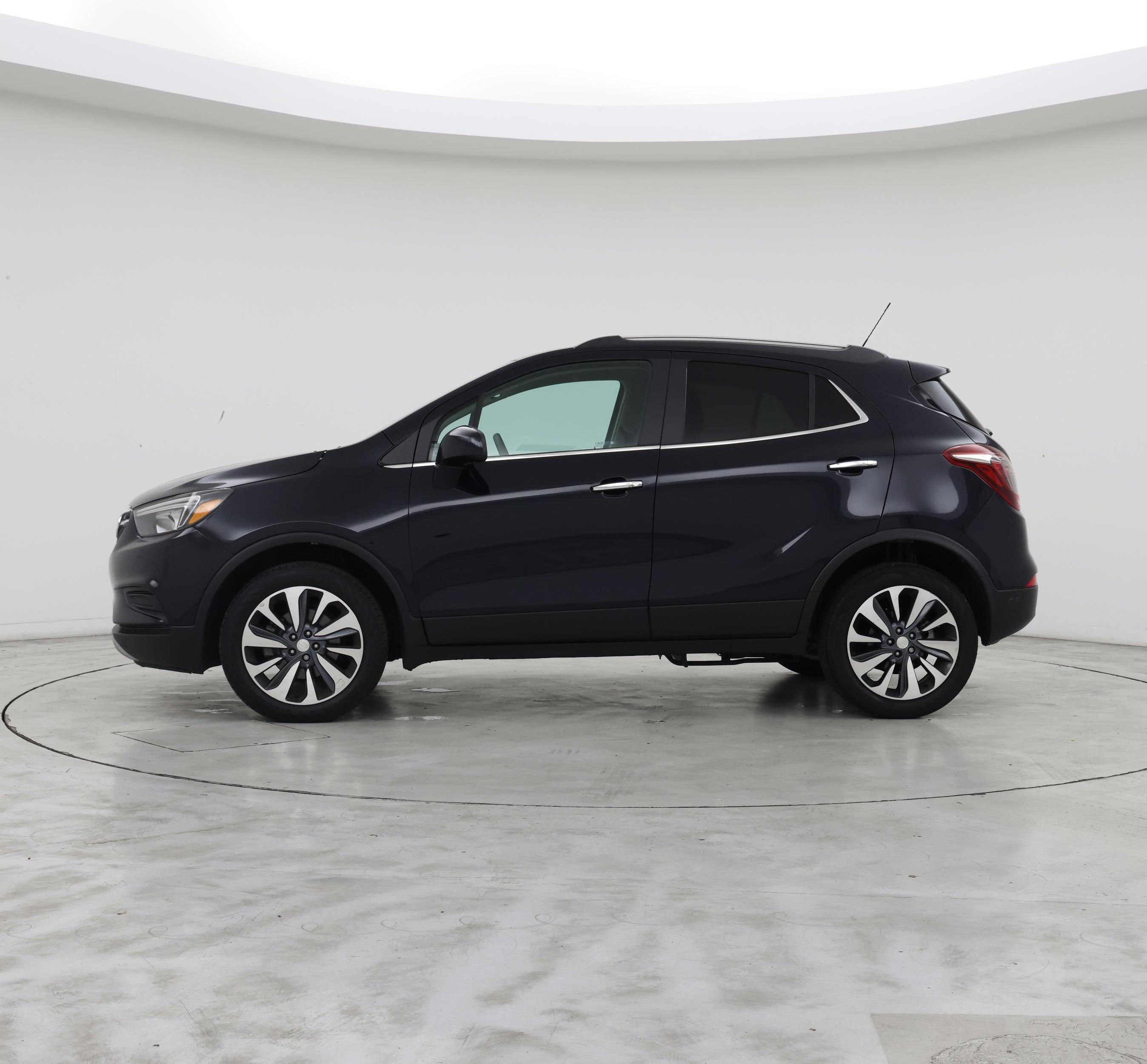 Thumbnail: 2022 Buick Encore - 3