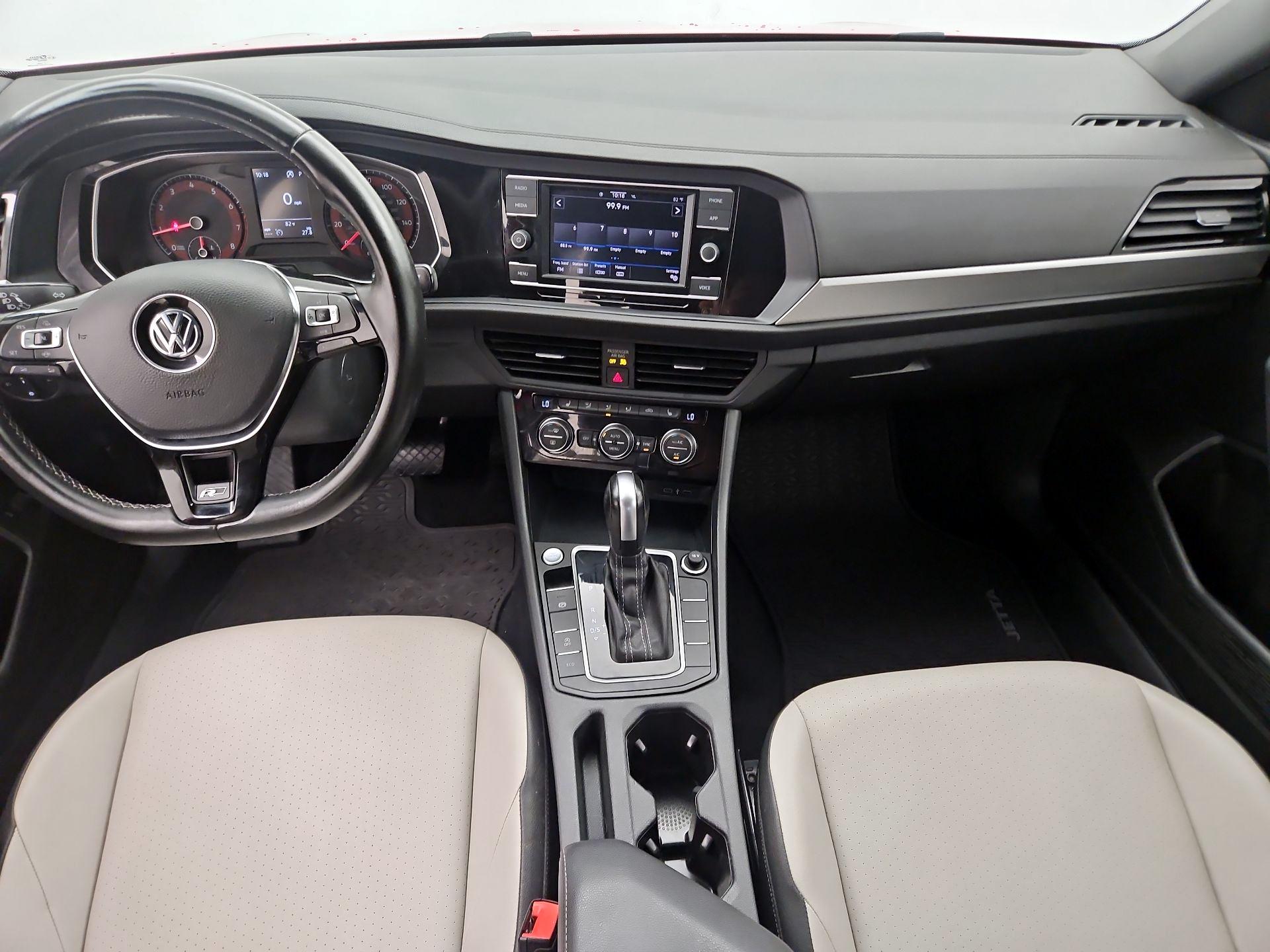 Thumbnail: 2020 Volkswagen Jetta - 9