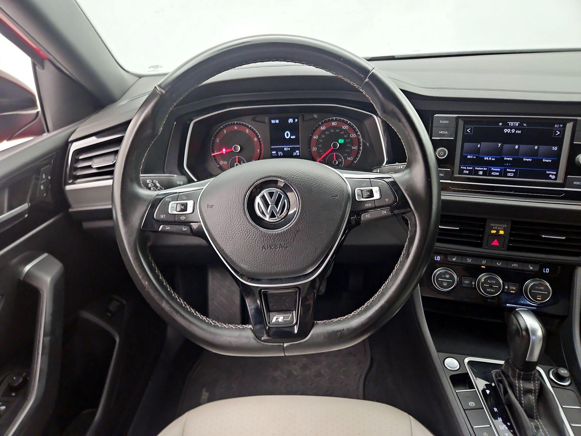 Thumbnail: 2020 Volkswagen Jetta - 10