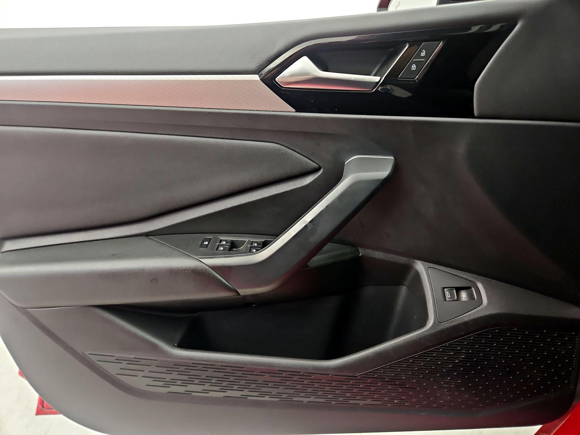 Thumbnail: 2020 Volkswagen Jetta - 12